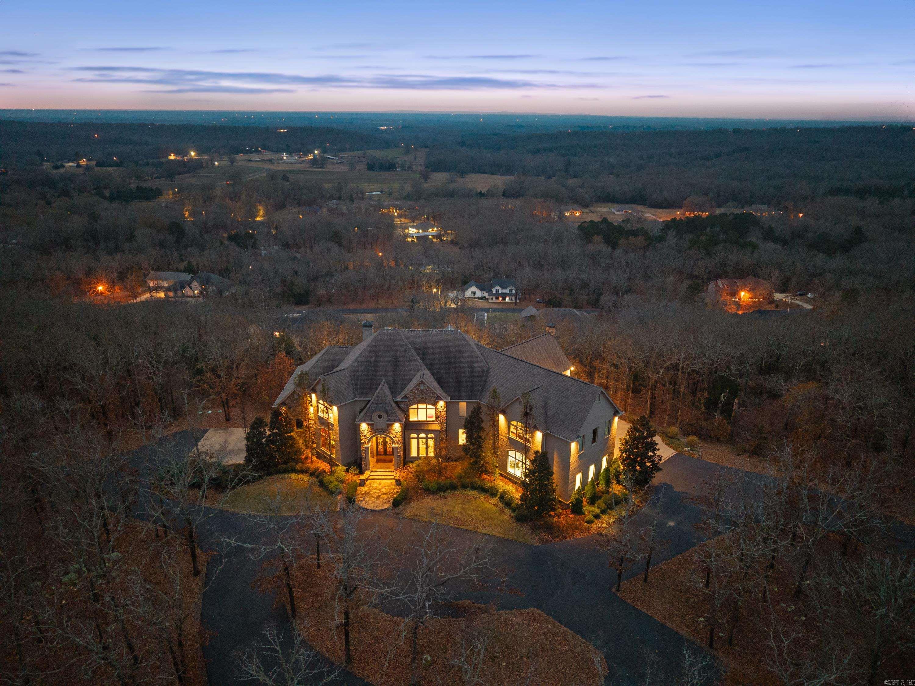 MAJESTIC VALLEY - Residential