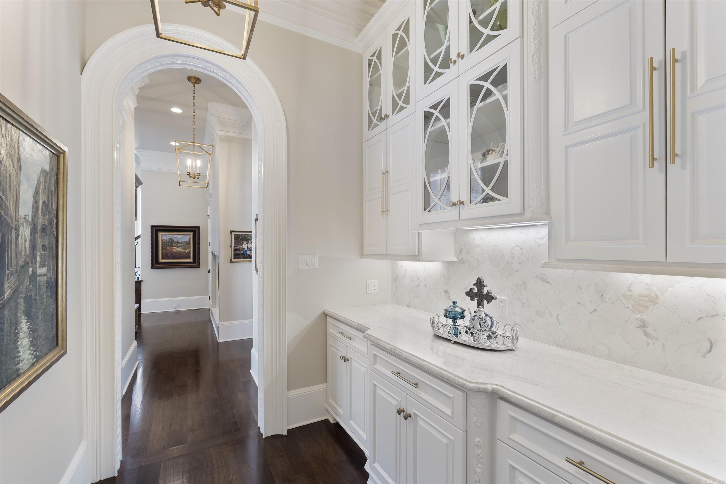 MAJESTIC VALLEY - Residential