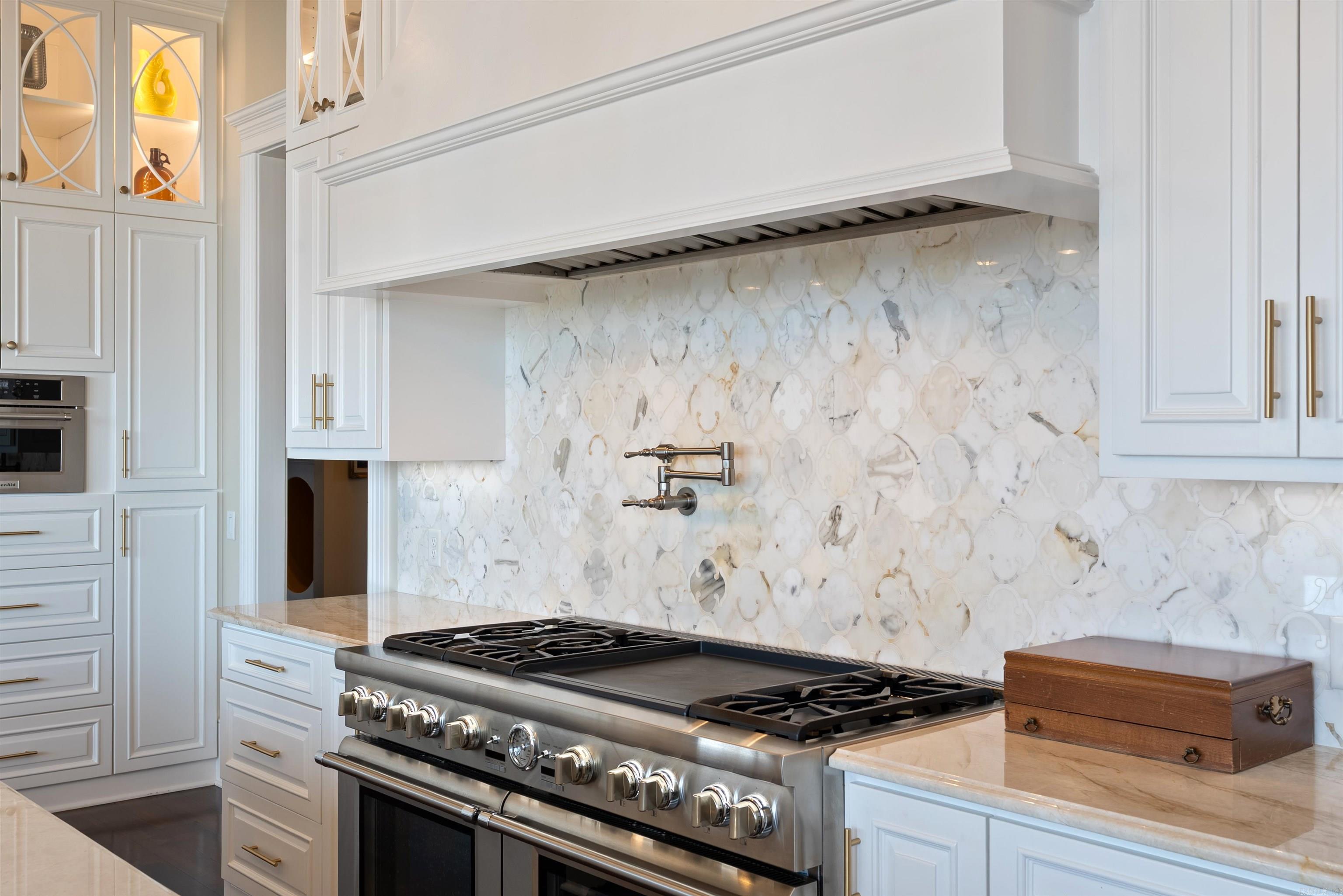 MAJESTIC VALLEY - Residential