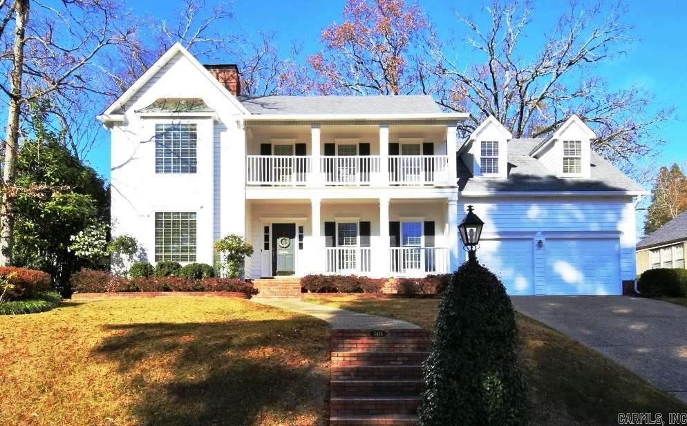 Prospect Terrace home. Outstanding design and modern family floor plan w/unlimited potential. Large formal living and dining. Handsome den w/ fireplace overlooks rear terrace. Eat-in kitchen w/ chefs island and breakfast area. Excellent master suite w/ balcony access- Large 2nd and 3rd bedrooms each with own bath along with additional Family rm on second level. Upper level consist home office or play/media room. Wonderful outdoor entertaining! Additional 954 sf on upper 3rd floor.