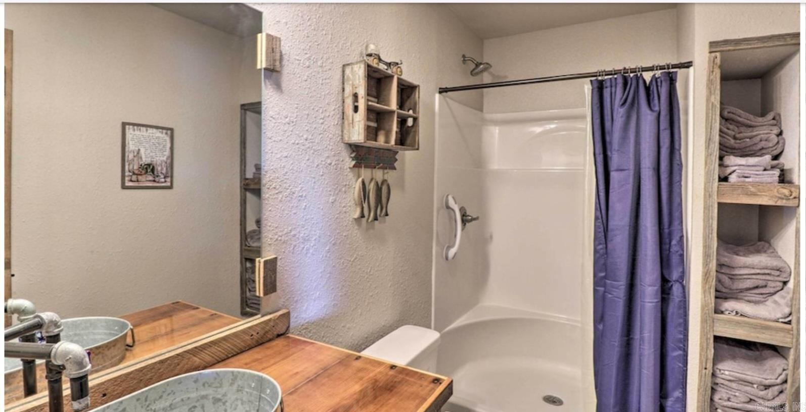 Flippin - Residential