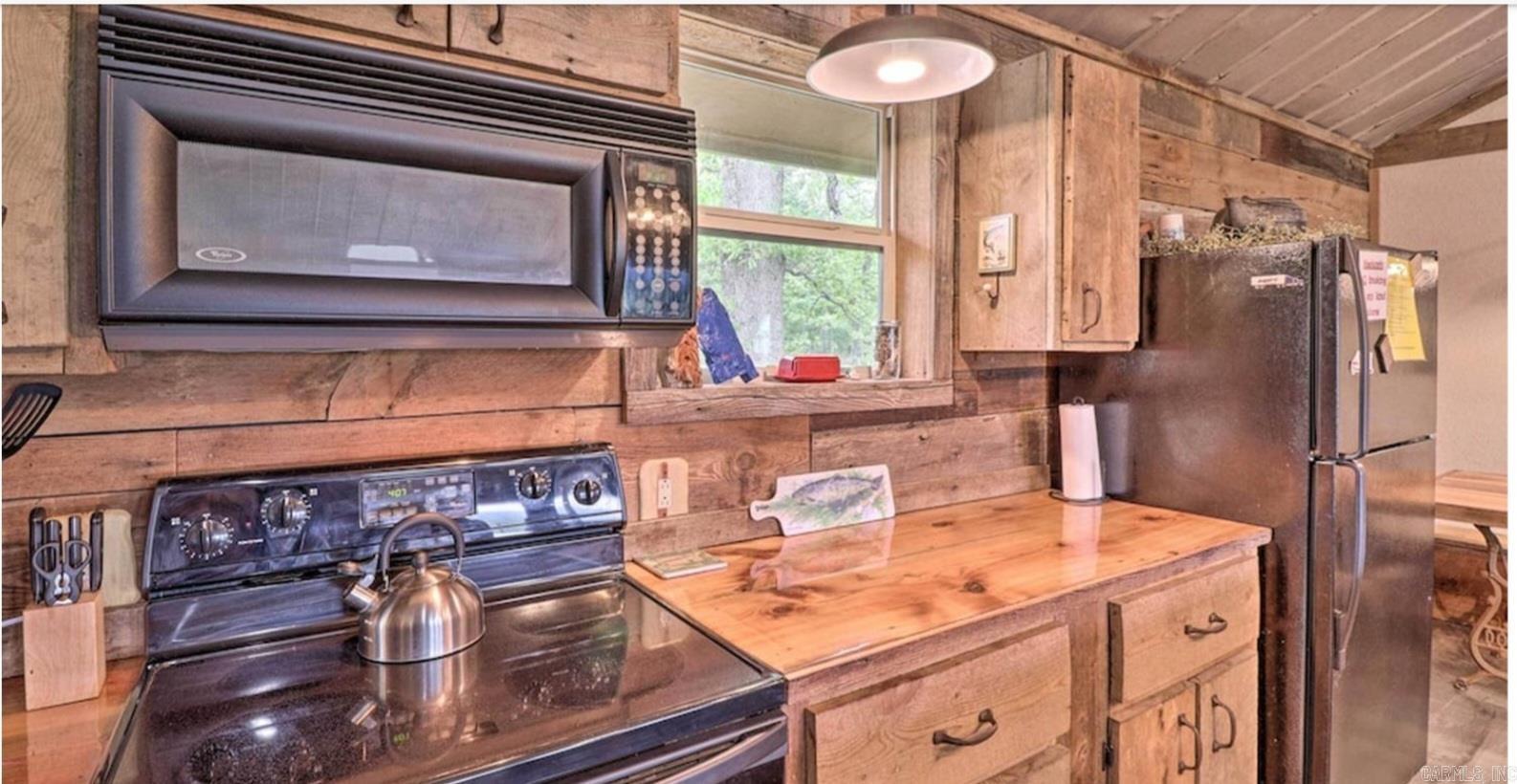 Flippin - Residential