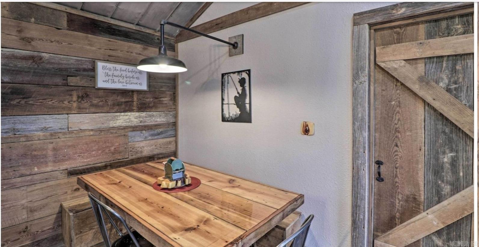 Flippin - Residential