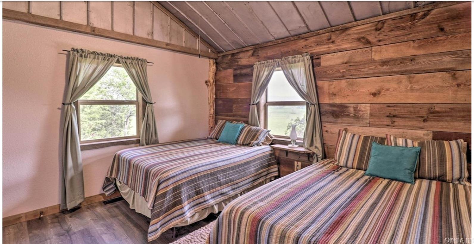 Flippin - Residential