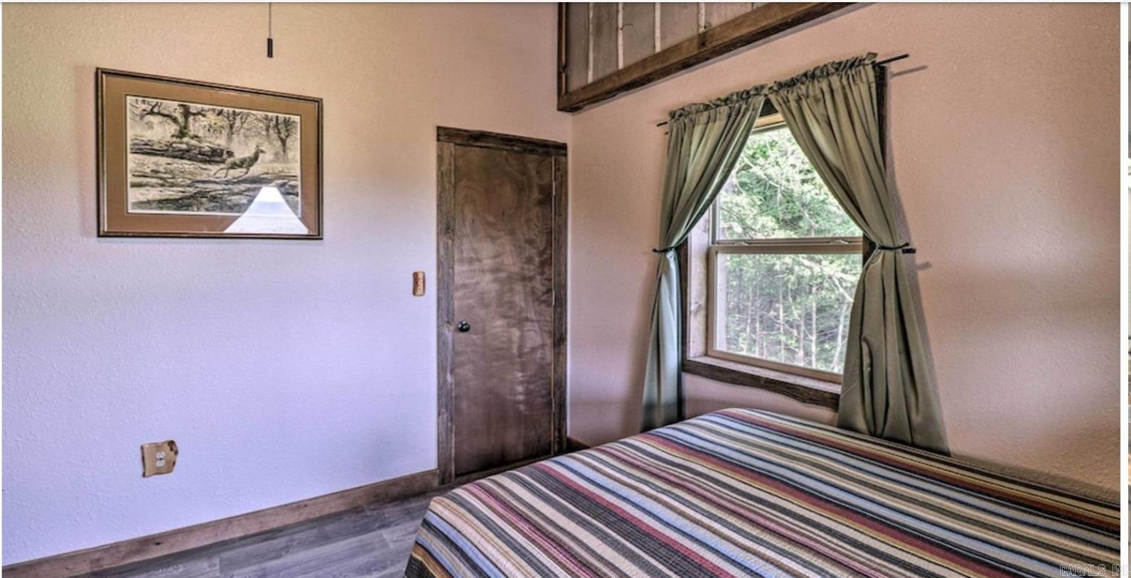 Flippin - Residential