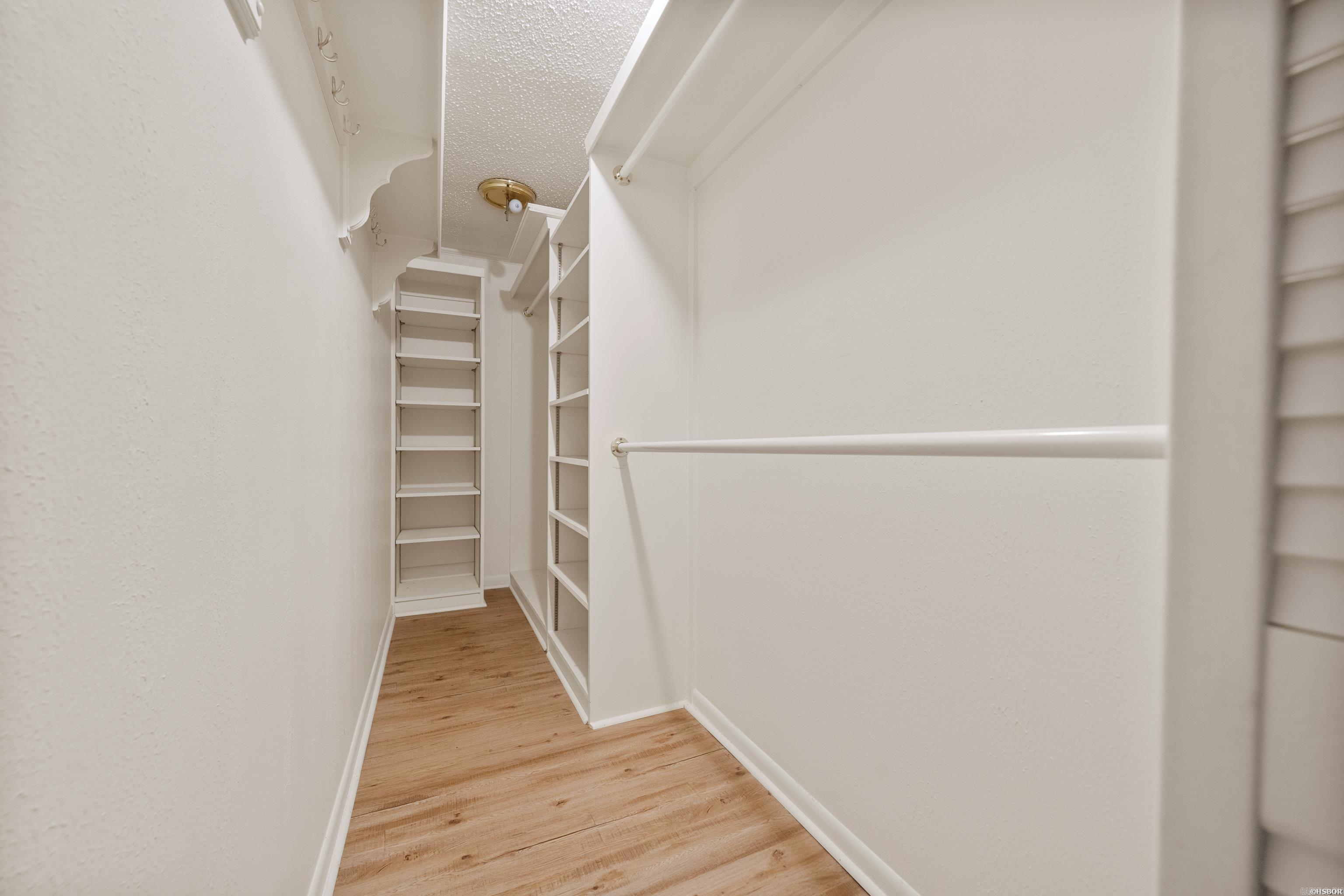 Burroughs Odie - Residential