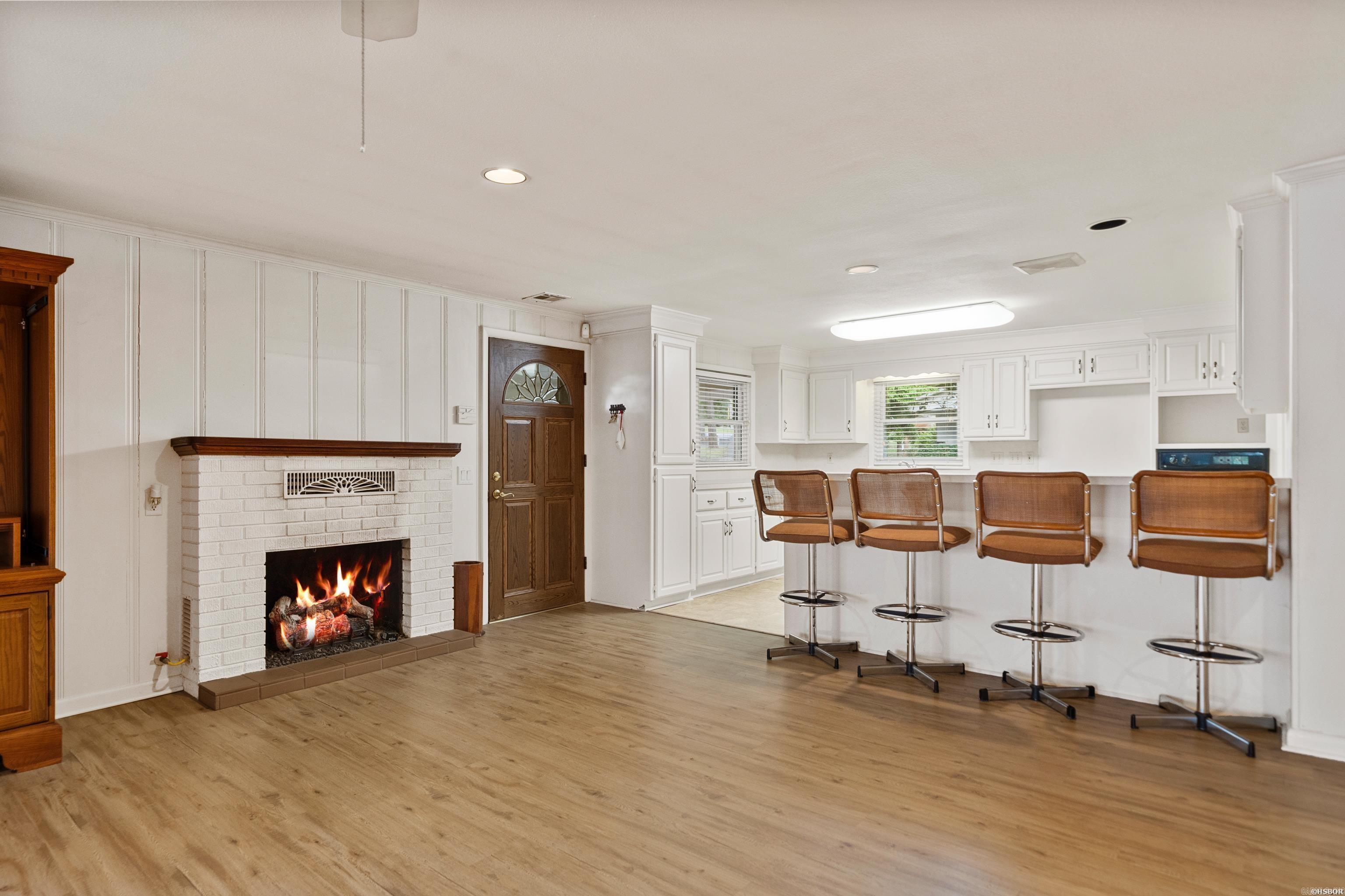 Burroughs Odie - Residential