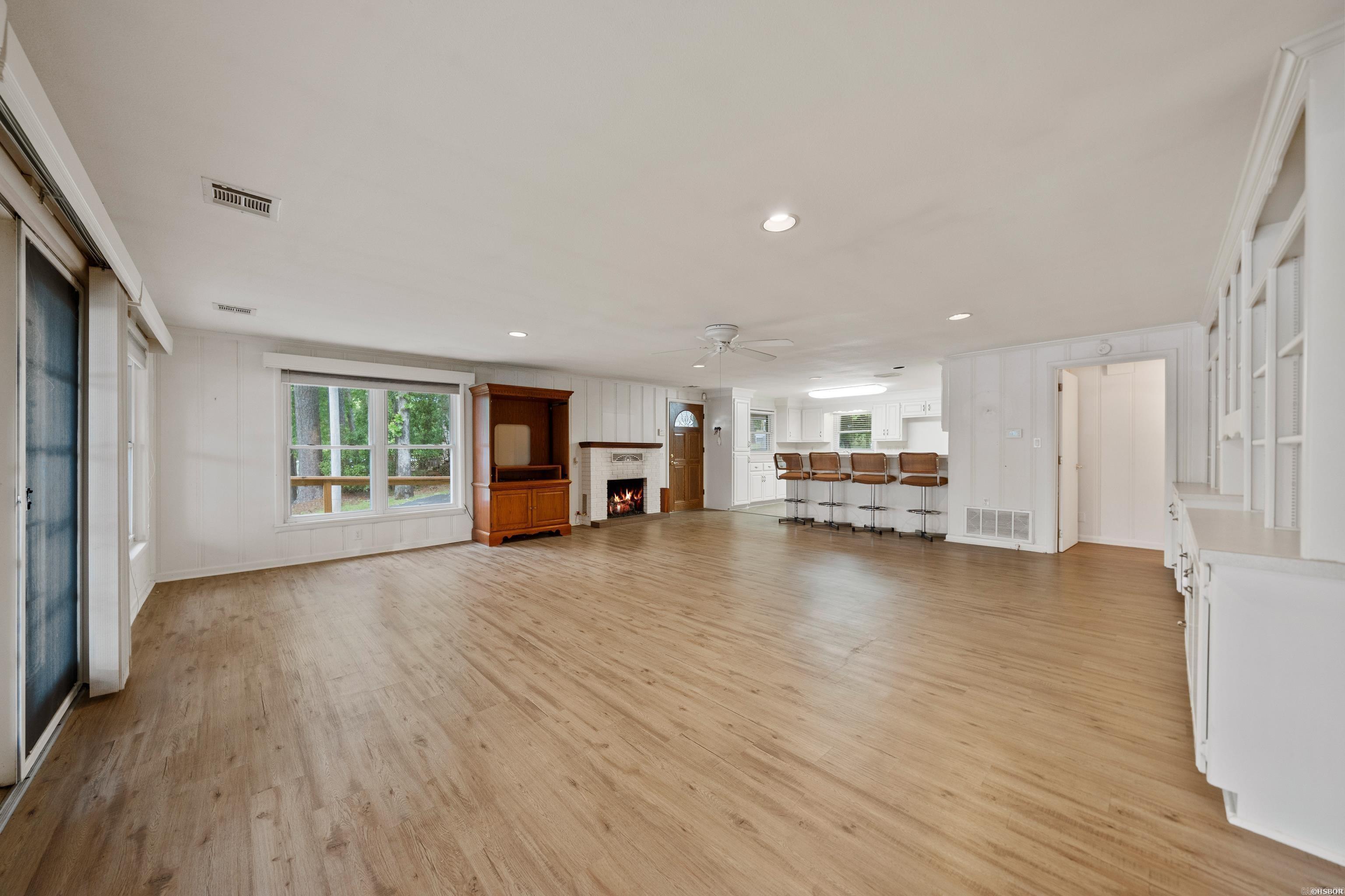 Burroughs Odie - Residential
