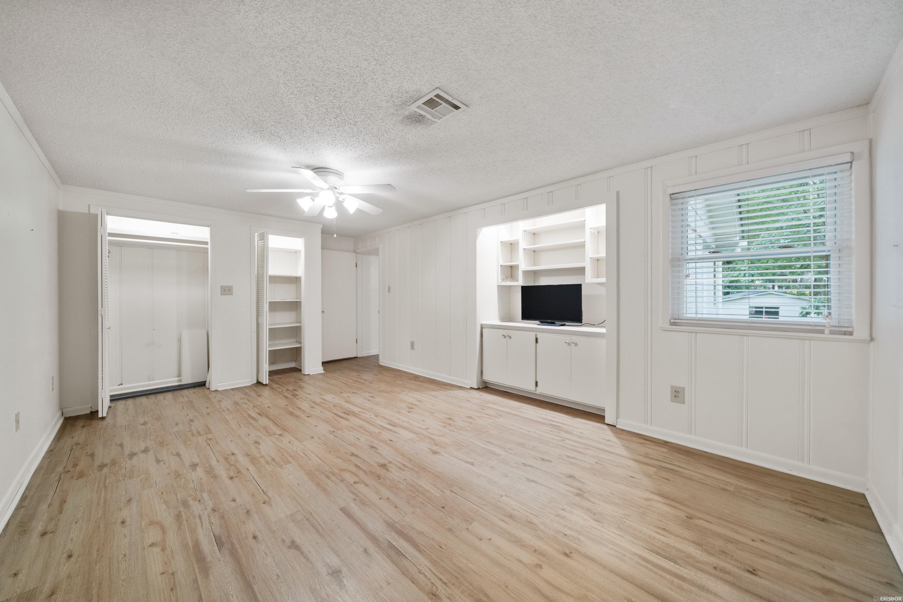 Burroughs Odie - Residential