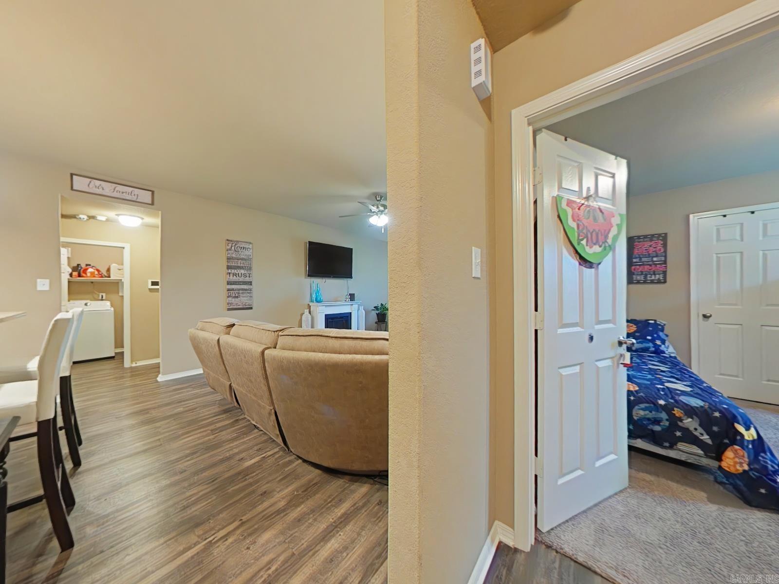 MEADOWS EDGE - Residential