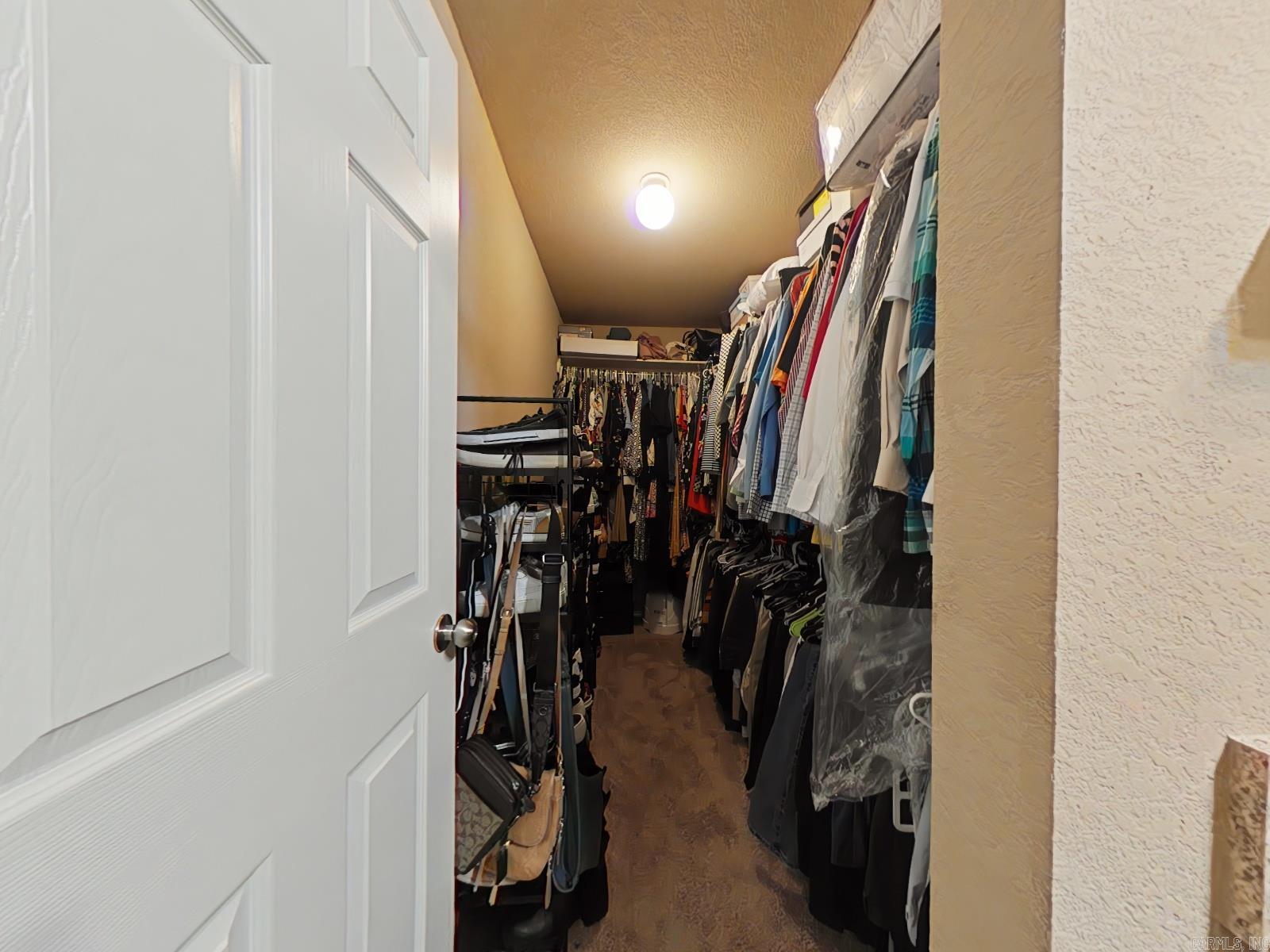 MEADOWS EDGE - Residential