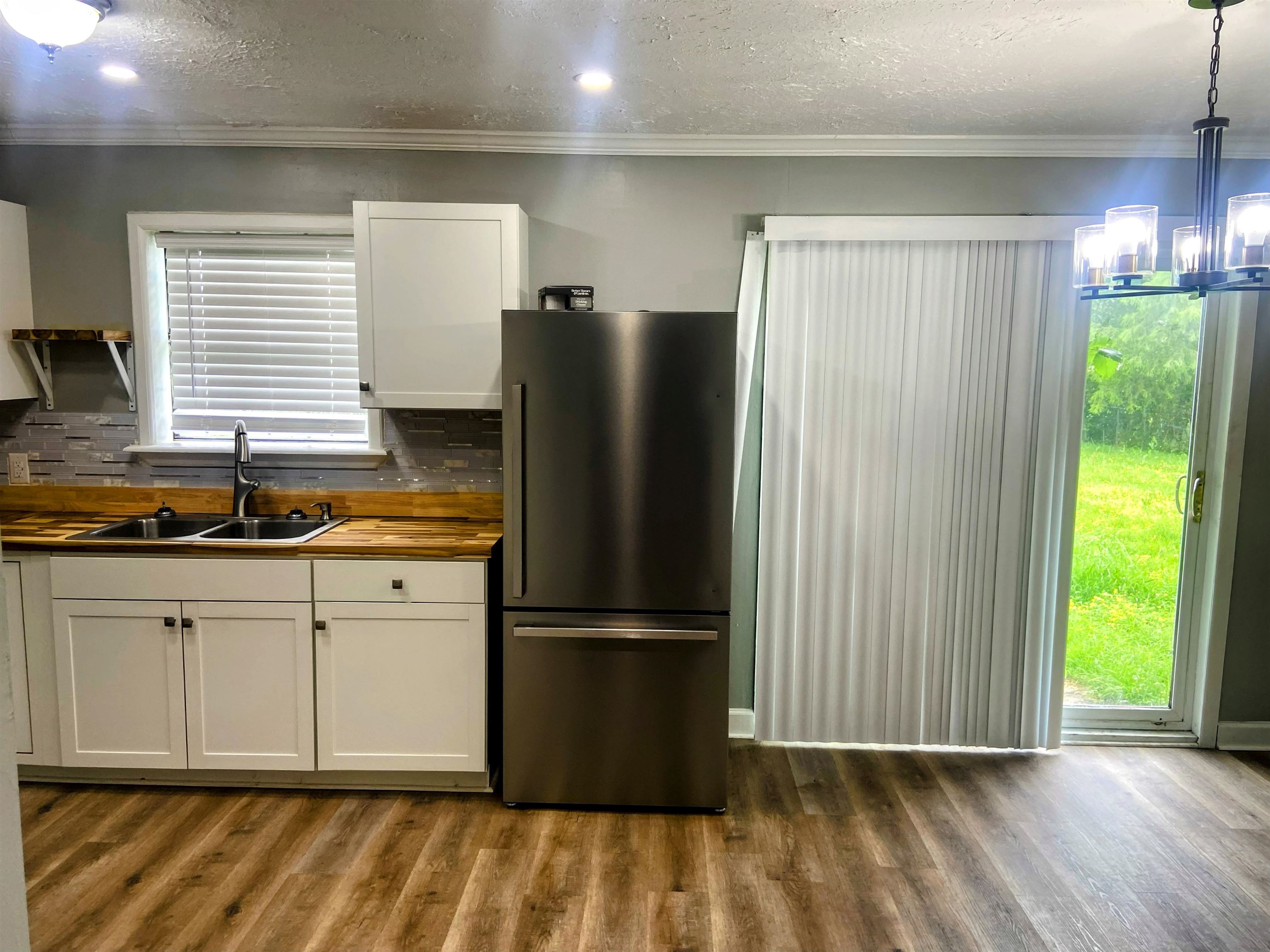 Crestmont Village - Residential Lease