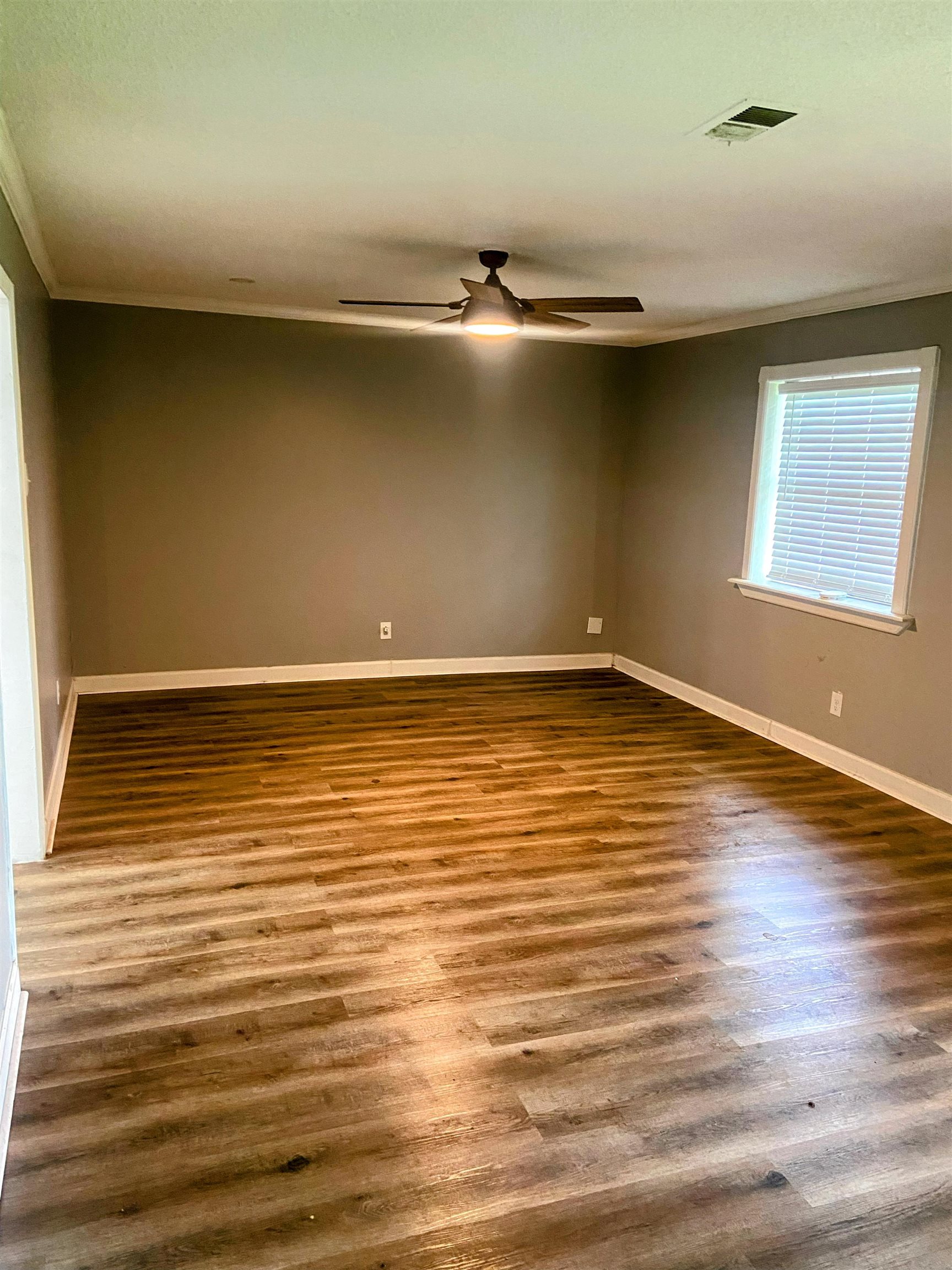 Crestmont Village - Residential Lease