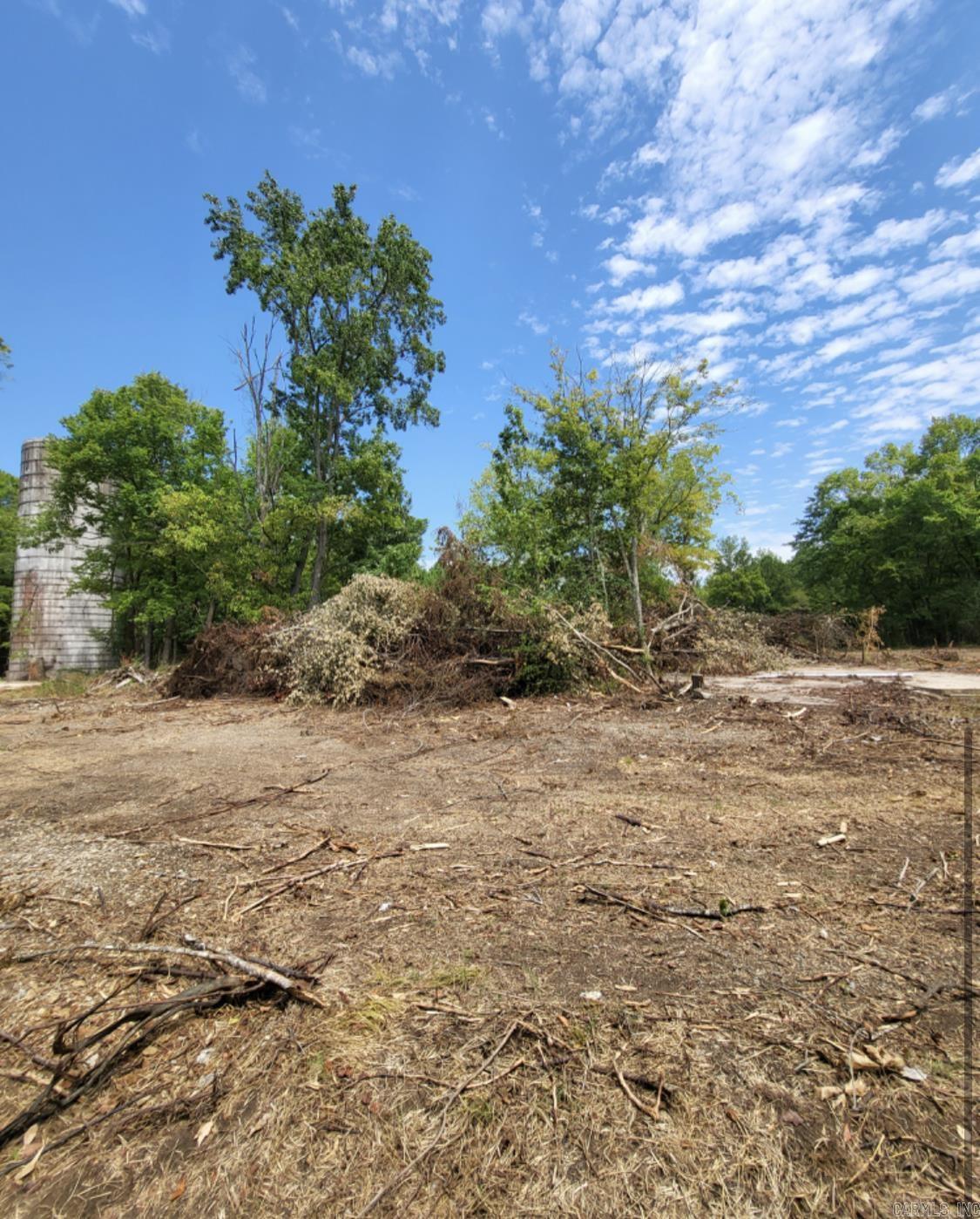 Metes & Bounds - Commercial Sale