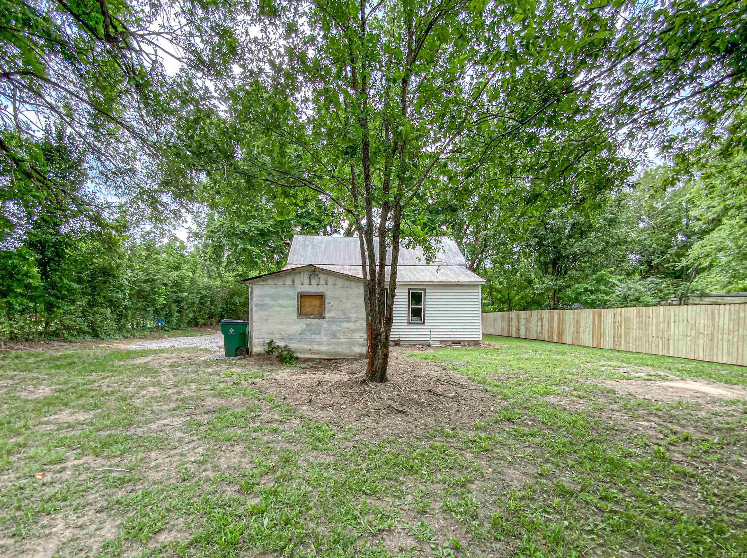 Metes & Bounds - Residential