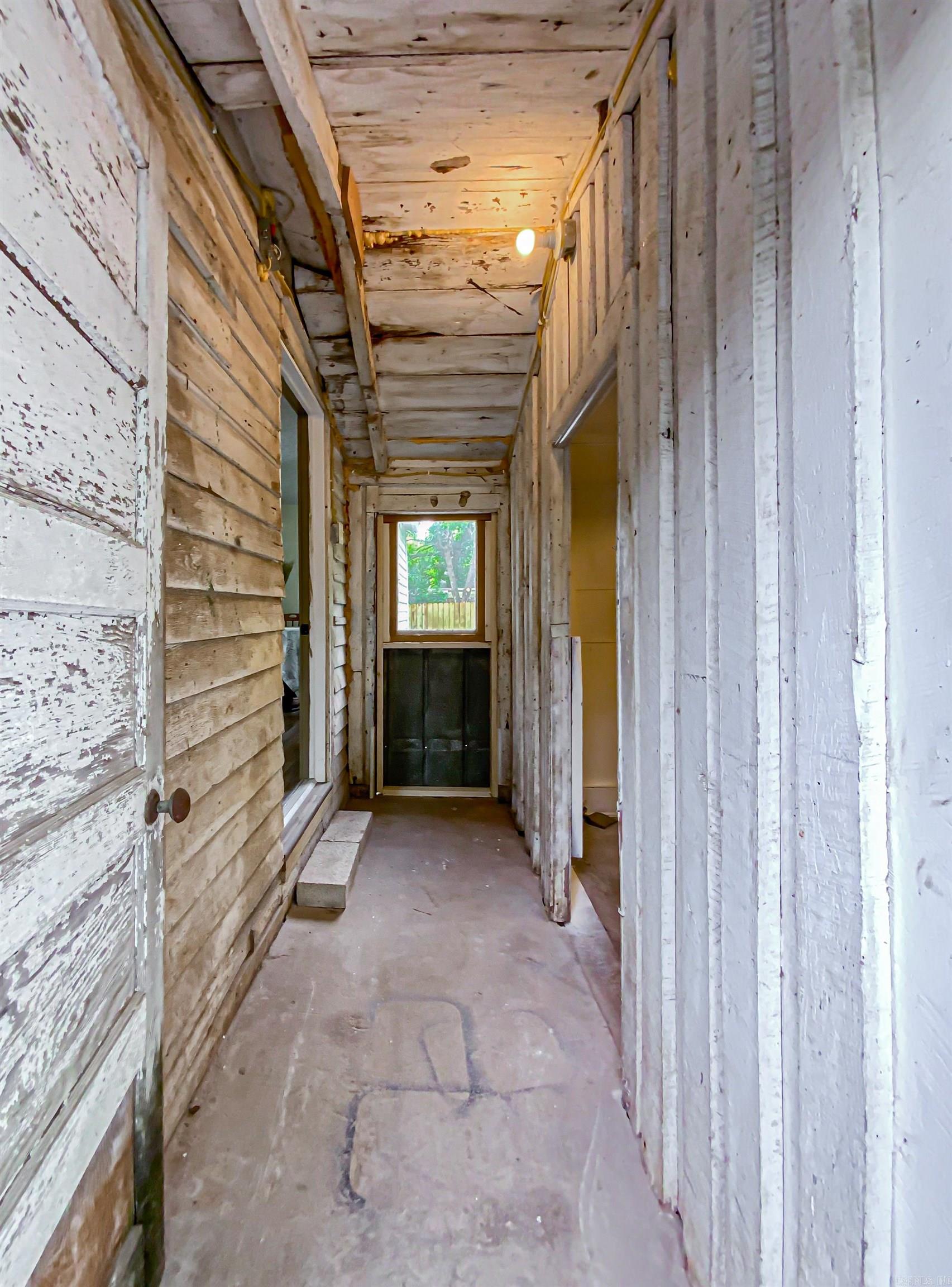 Metes & Bounds - Residential