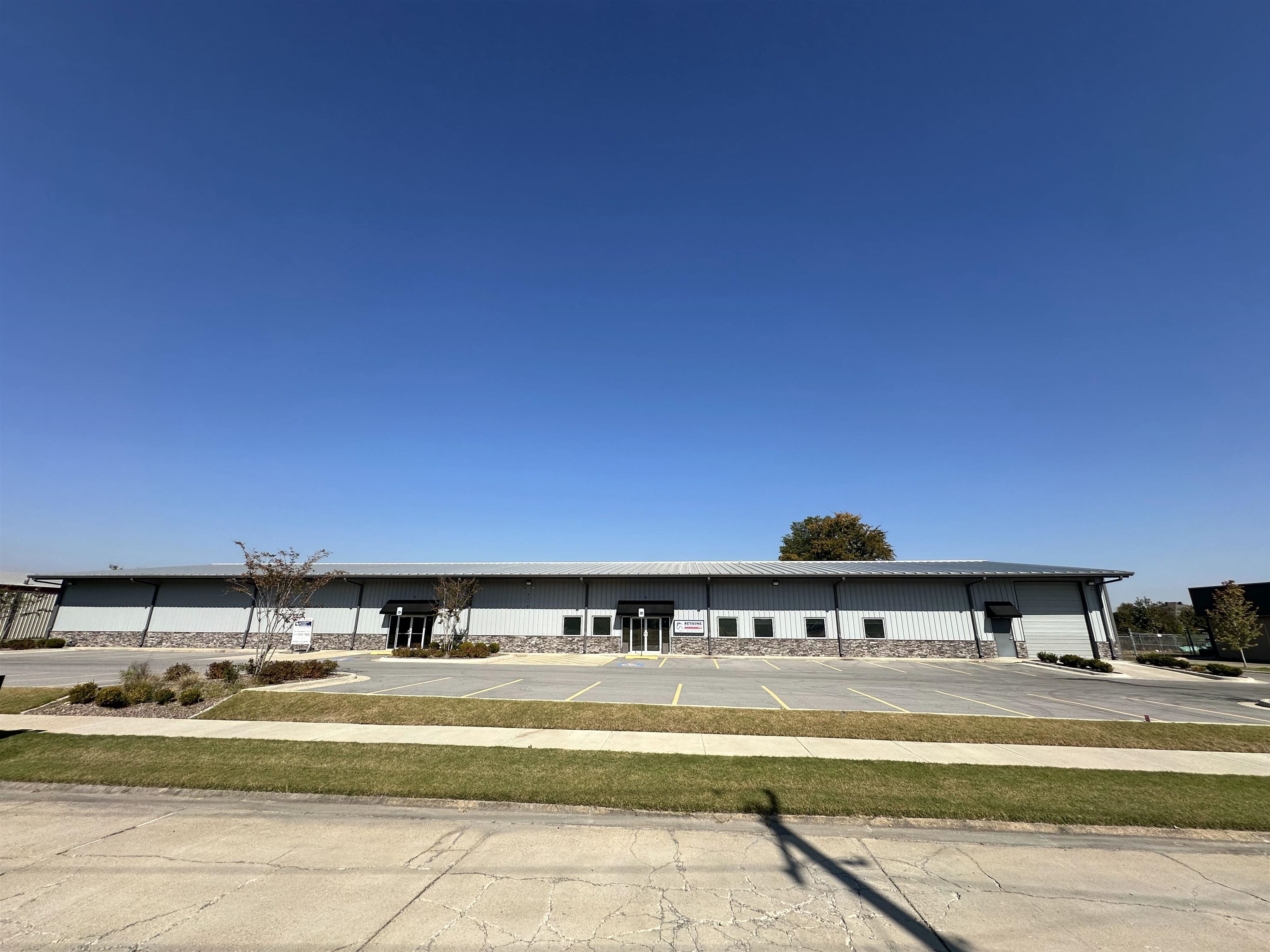 Metes & Bounds - Commercial Sale