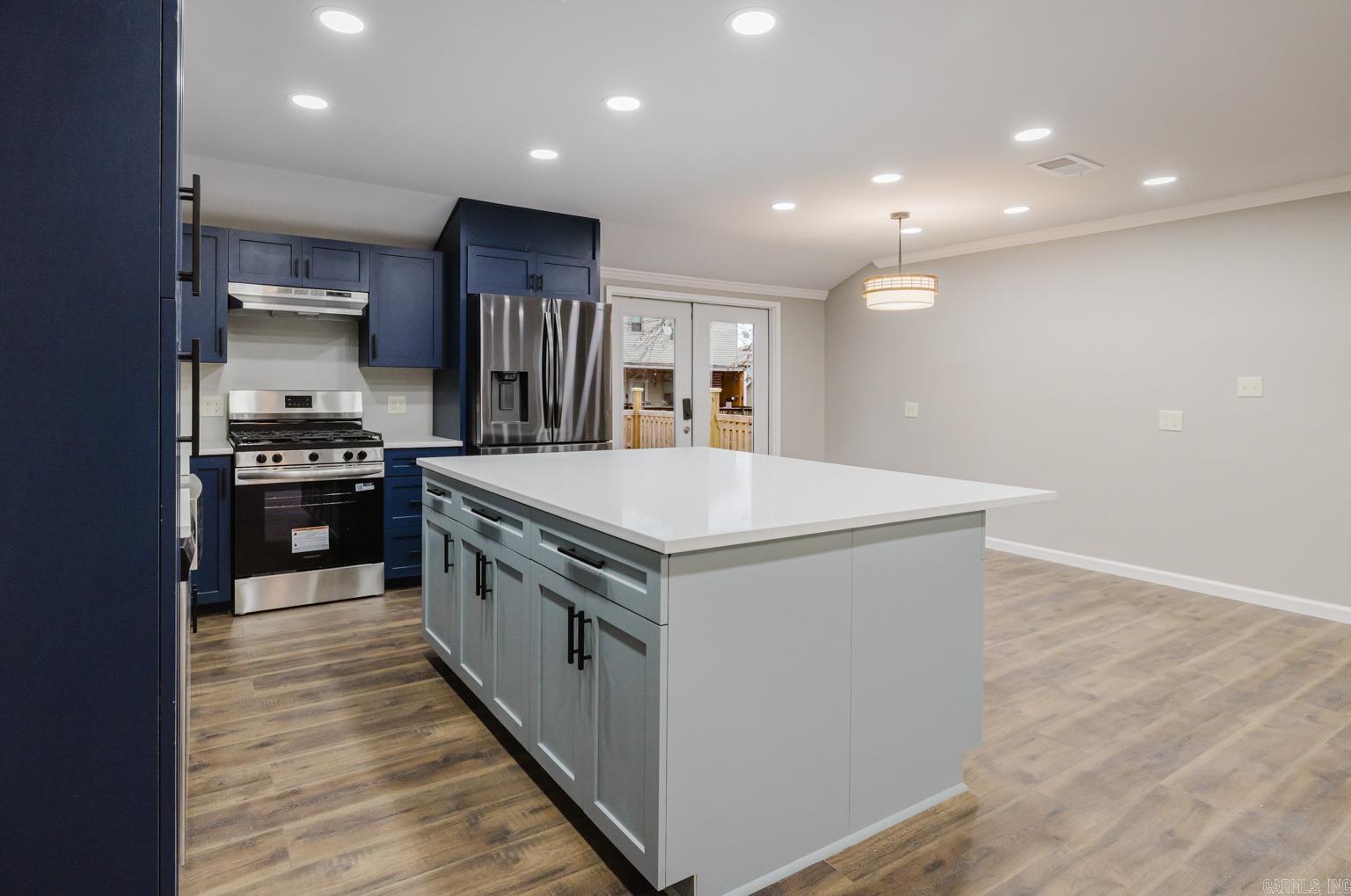 PLEASANT VIEW - Residential