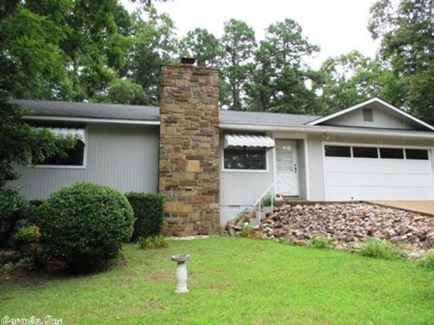 Nice home for the money, could be used as residential or investment property, Multi Purpose room could be 3rd bdrm because of closet.  Private setting but close to shopping.  Beautiful Stone Fpl, Open Plan, one walk in shower and one tub/shower combination in baths.  Nice size 2 car garage NO SELLER'S DISCLOSURE AVAILABLE, CHILDREN INHERITED