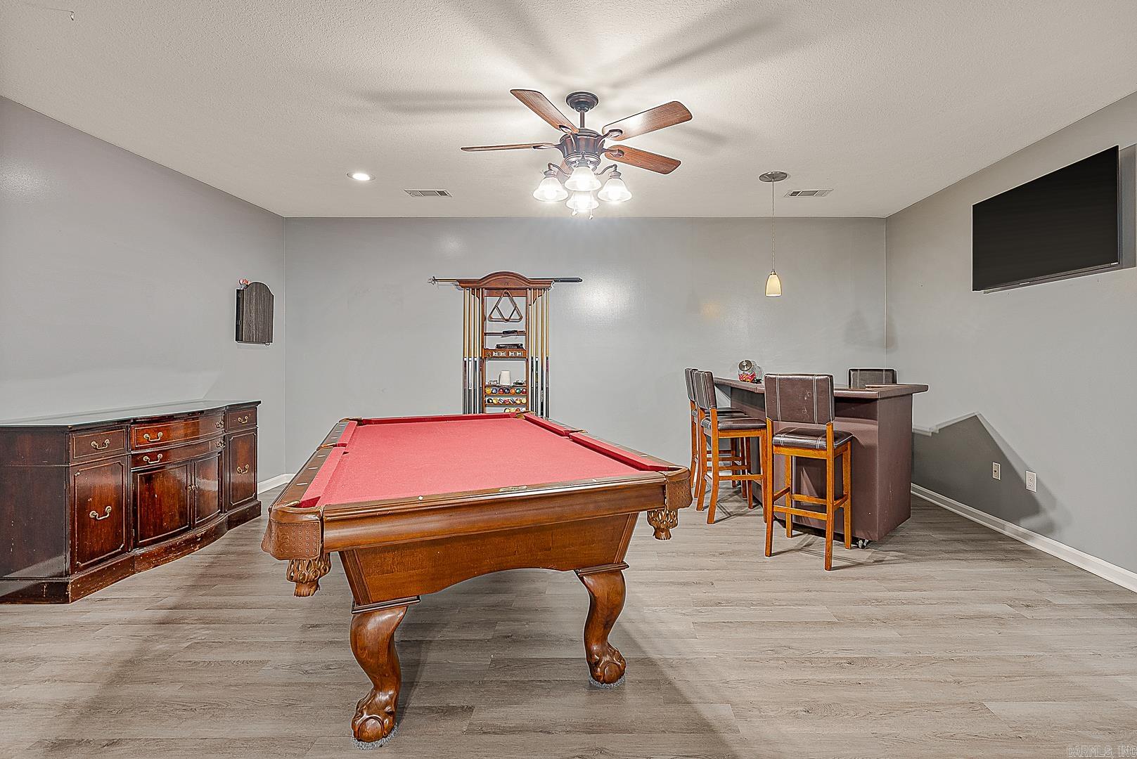 WINDING RIDGE - Residential