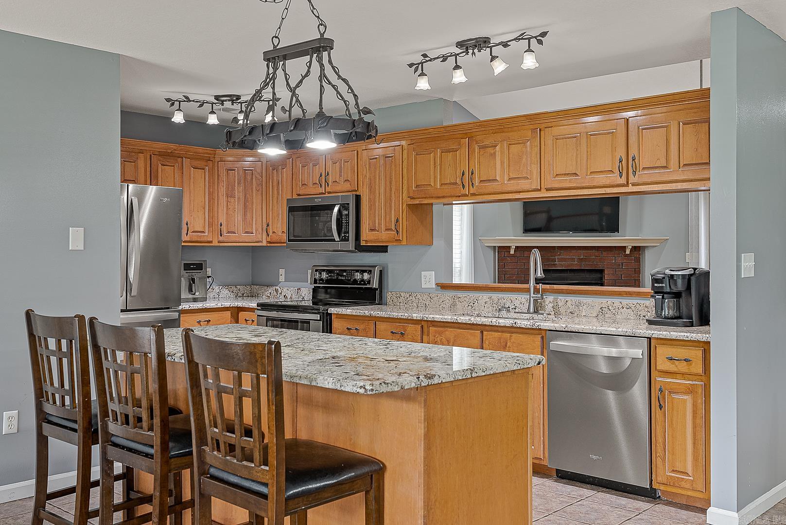 WINDING RIDGE - Residential