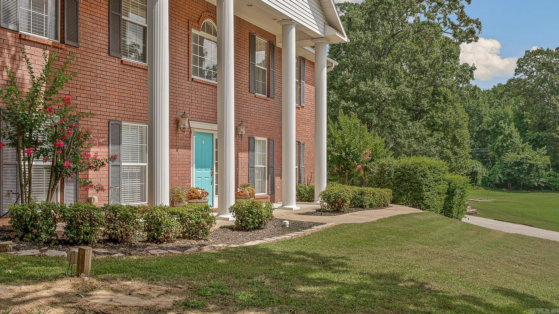 WINDING RIDGE - Residential