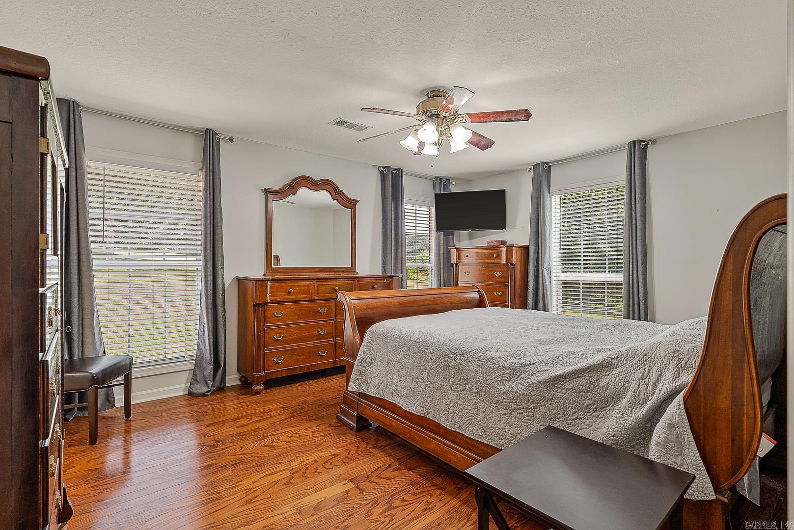 WINDING RIDGE - Residential