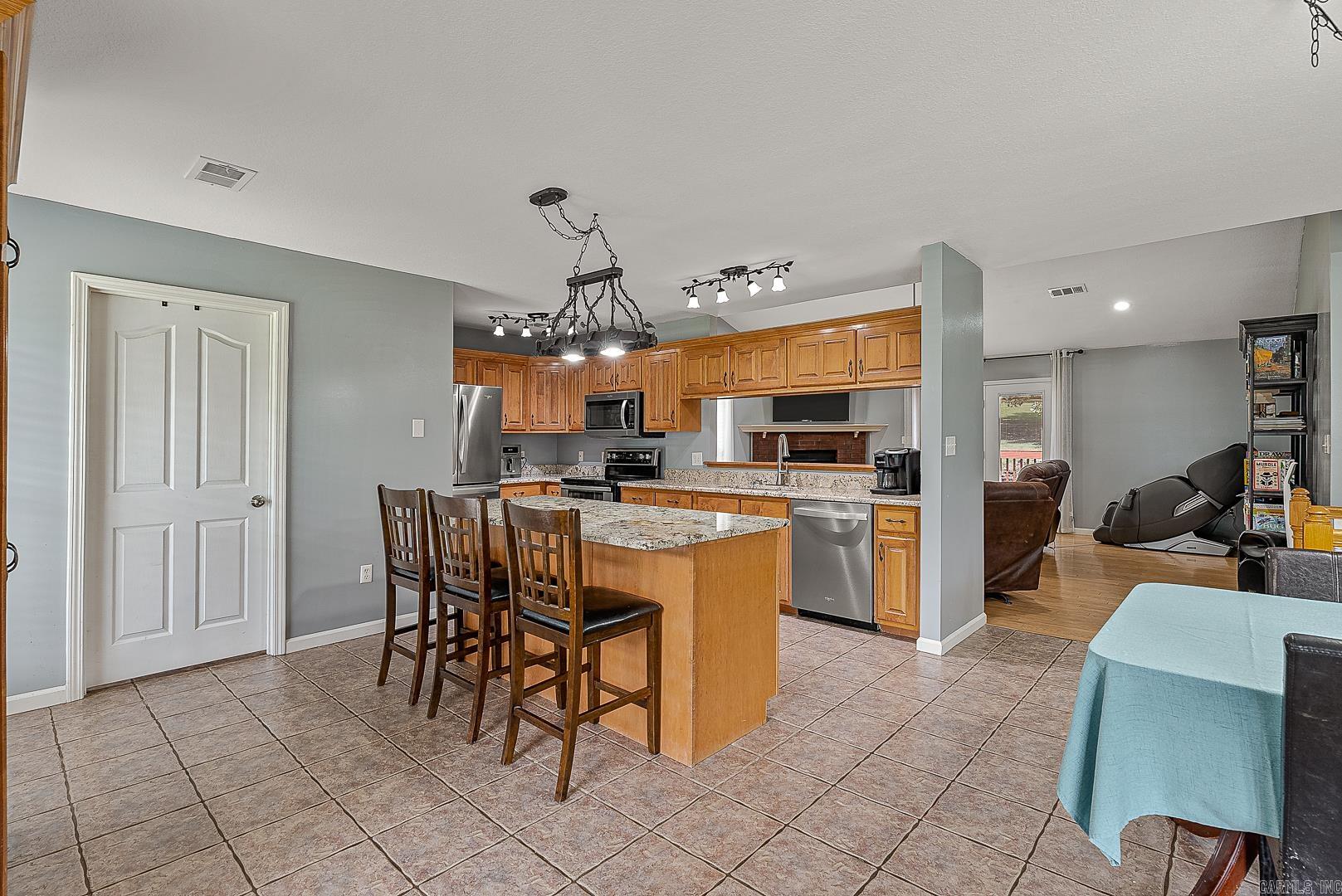 WINDING RIDGE - Residential