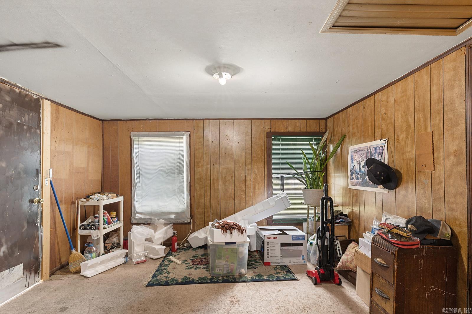 BARROW JOHN - Residential