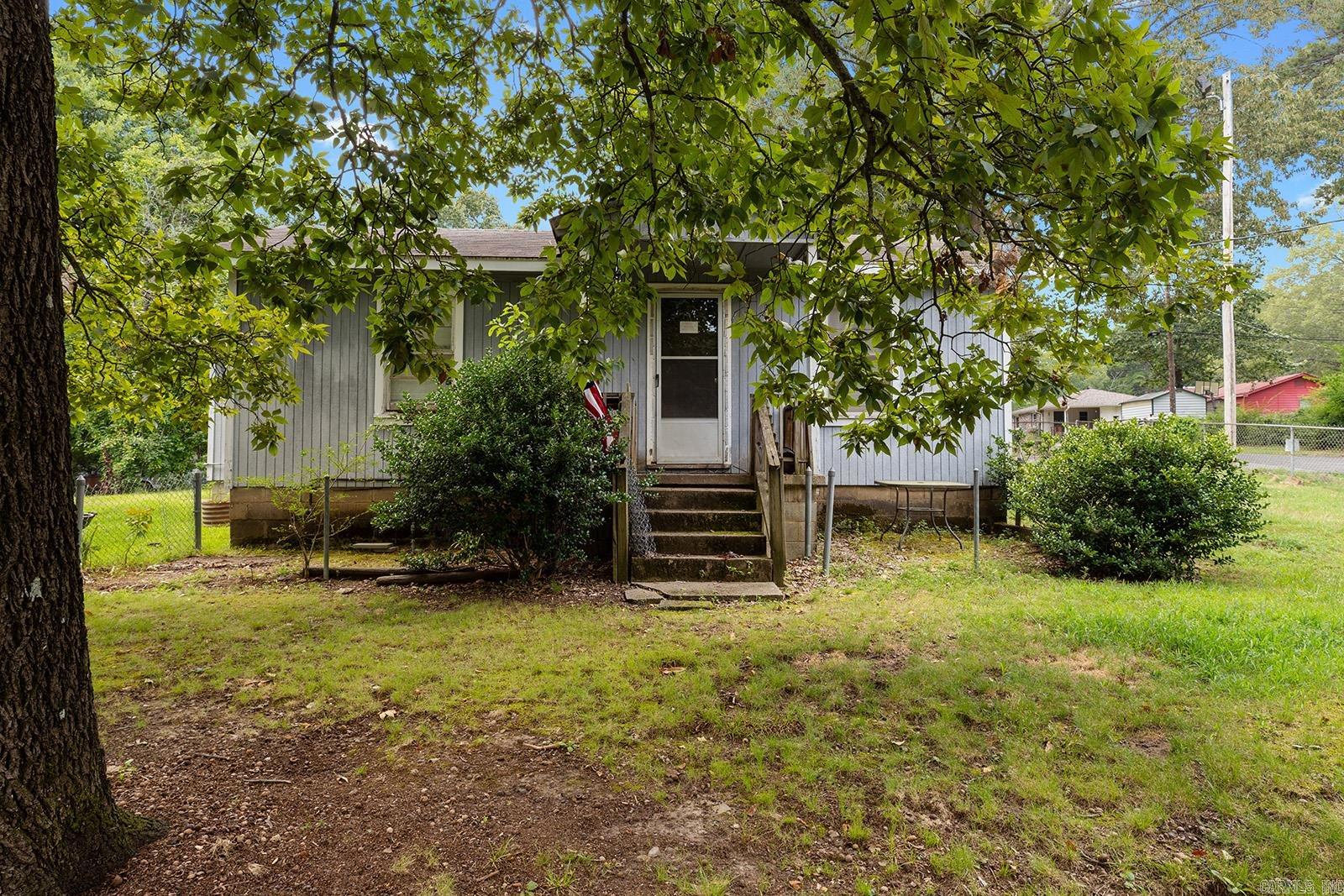 BARROW JOHN - Residential