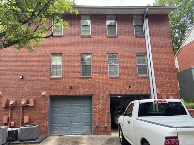 WENTWOOD VALLEY TWNHMS HPR - Residential