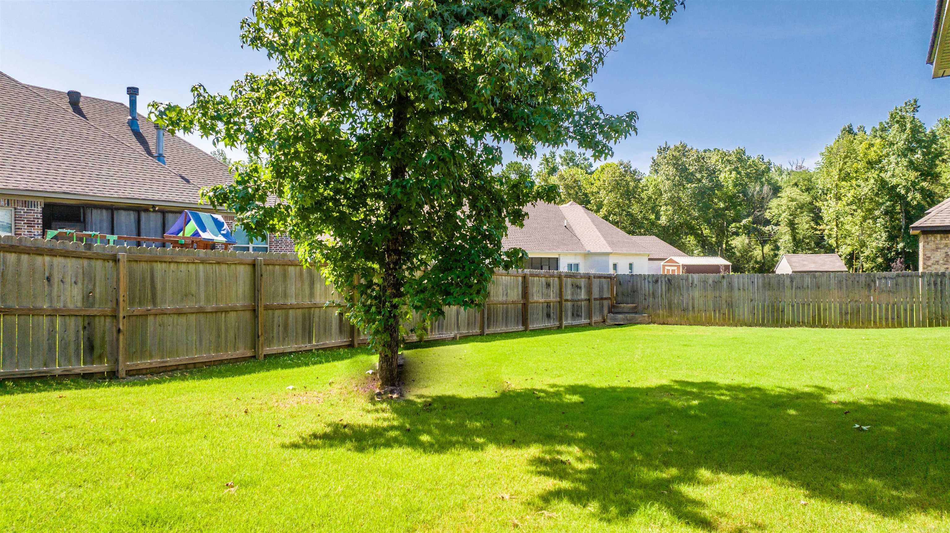 DAWSONS POINTE - Residential