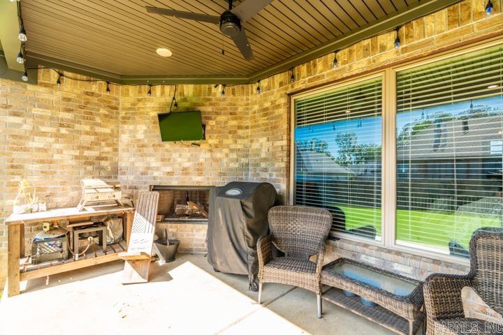 DAWSONS POINTE - Residential