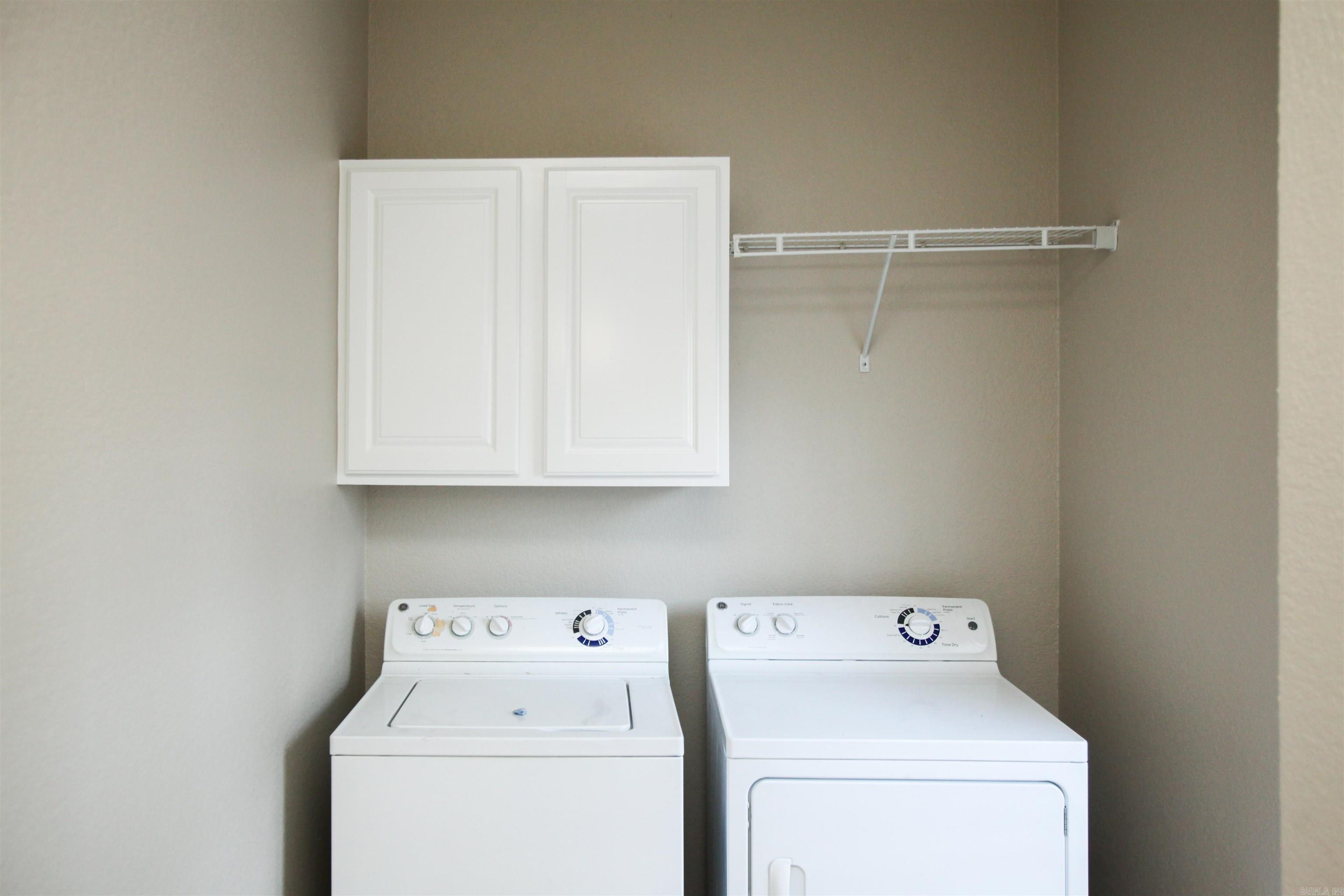 CAMRY COURT - Residential Lease