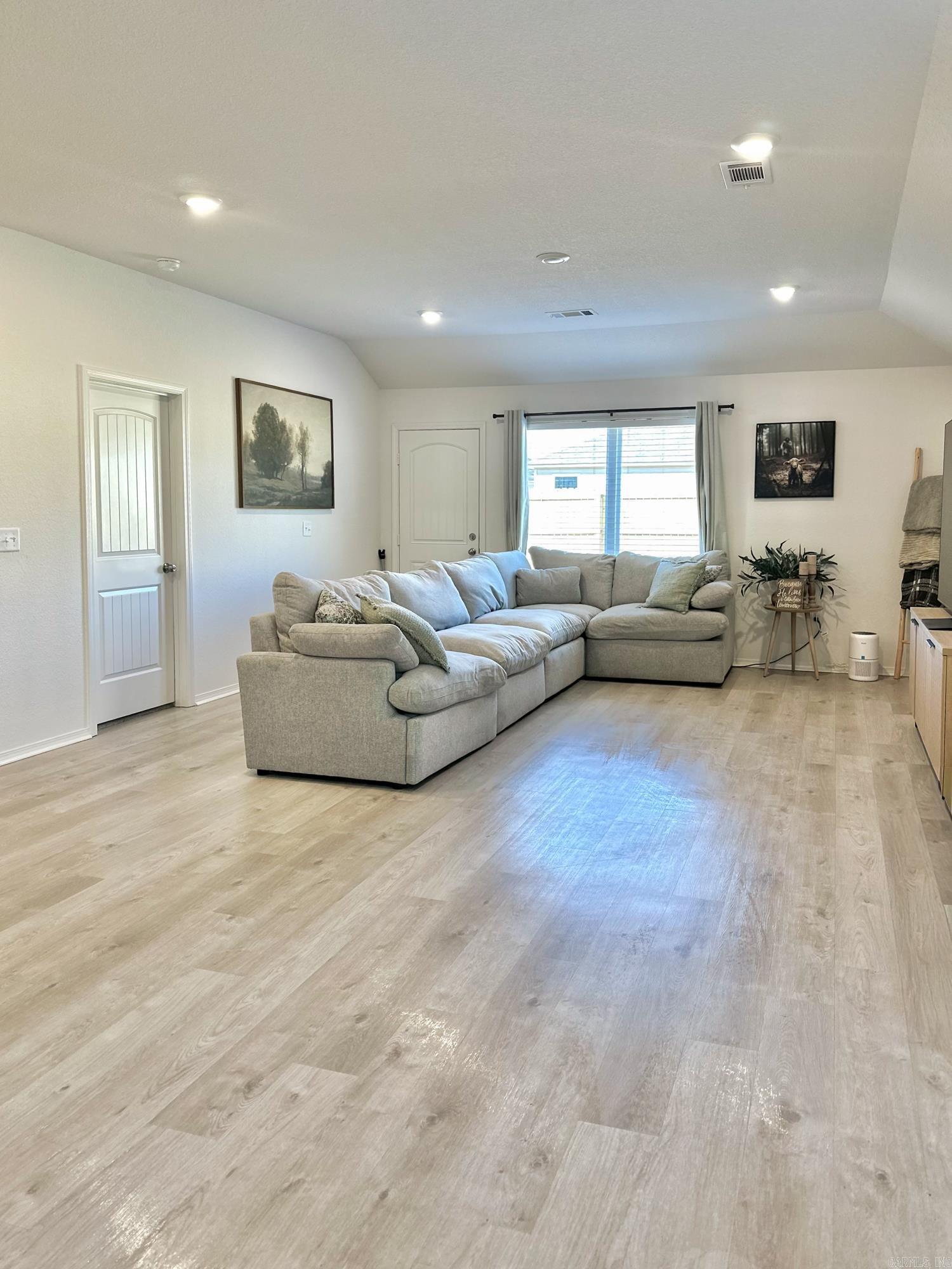 OAK SPRINGS SUBDIVISION - Residential