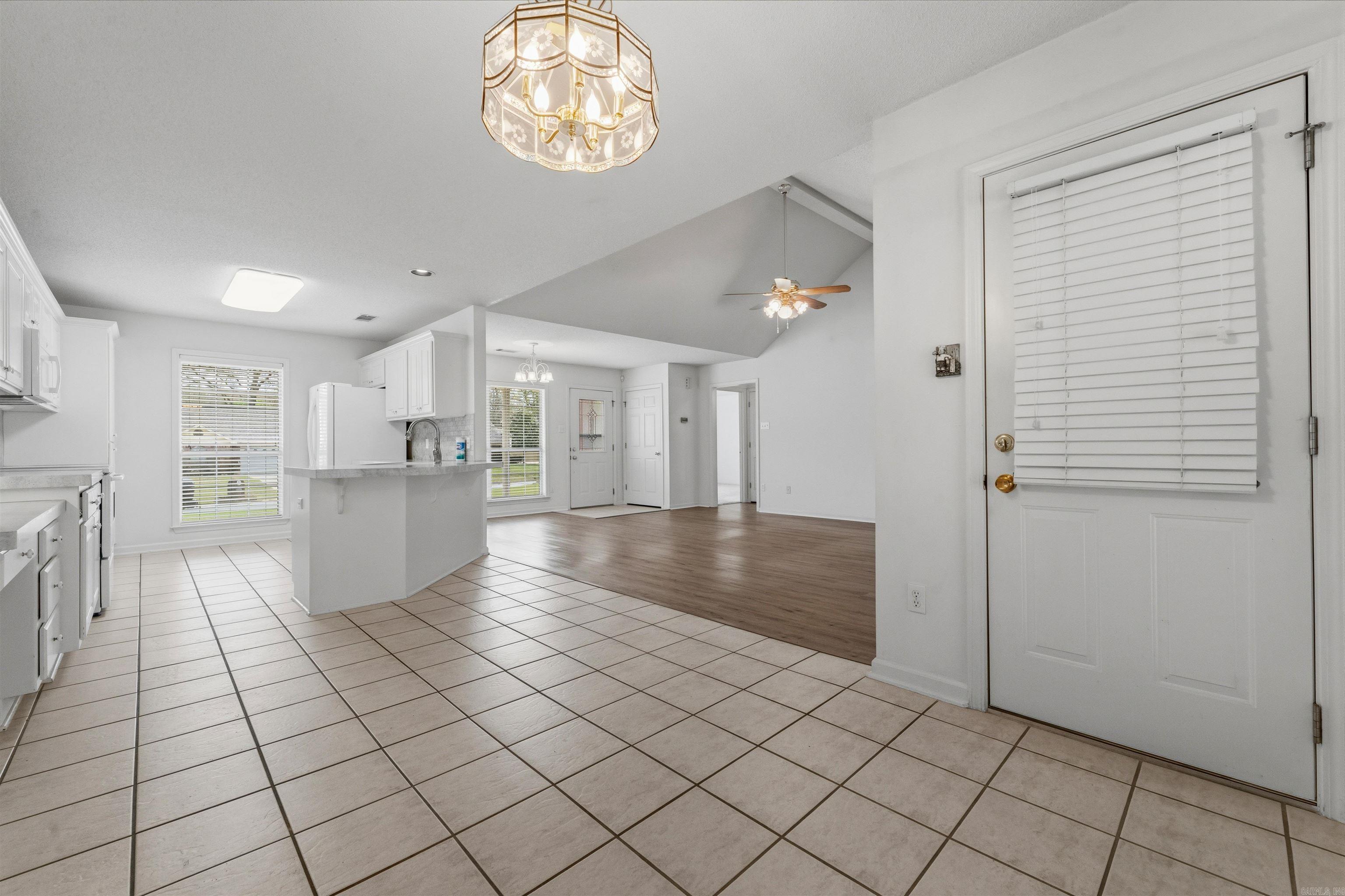 FAIR OAKS - Residential