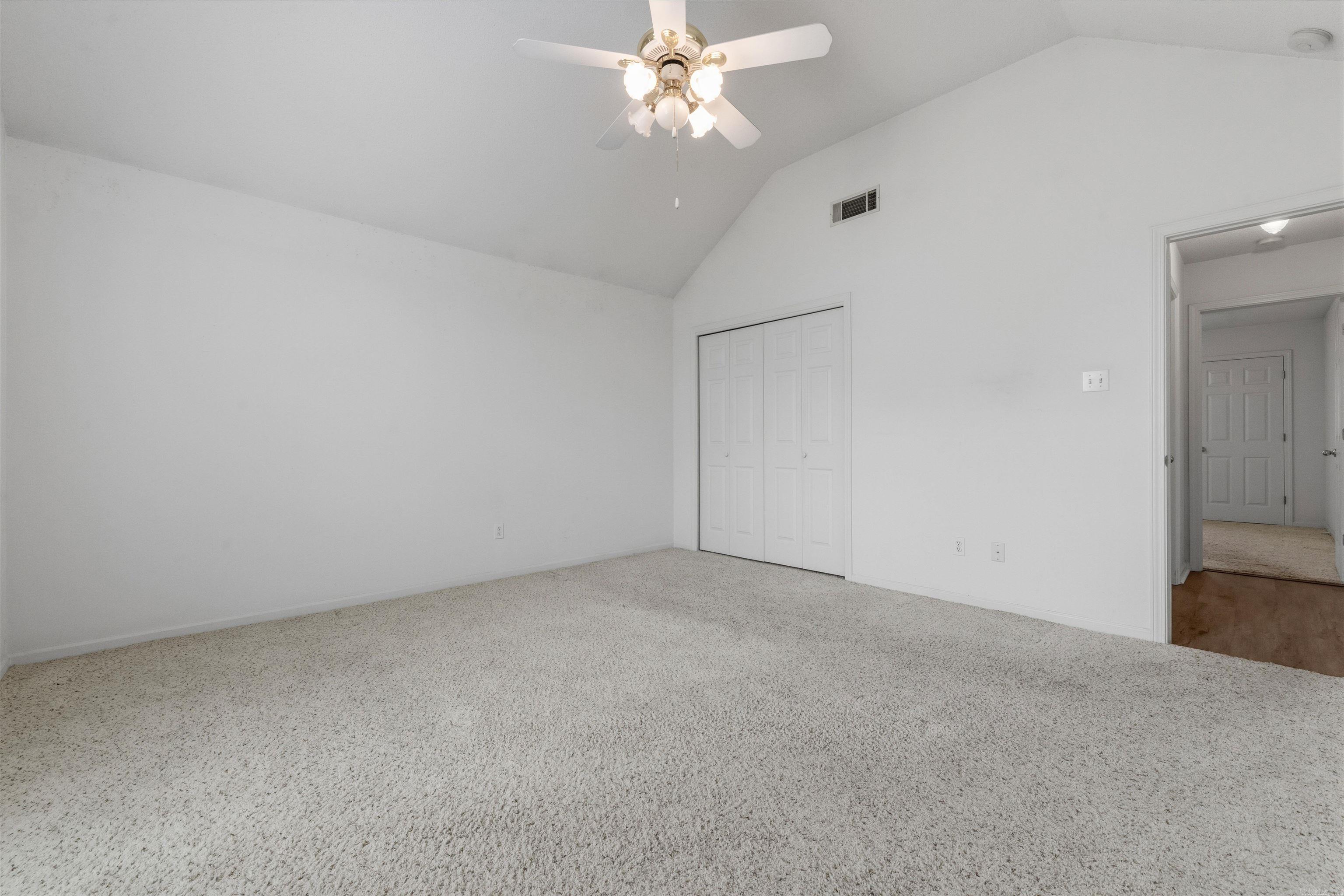 FAIR OAKS - Residential