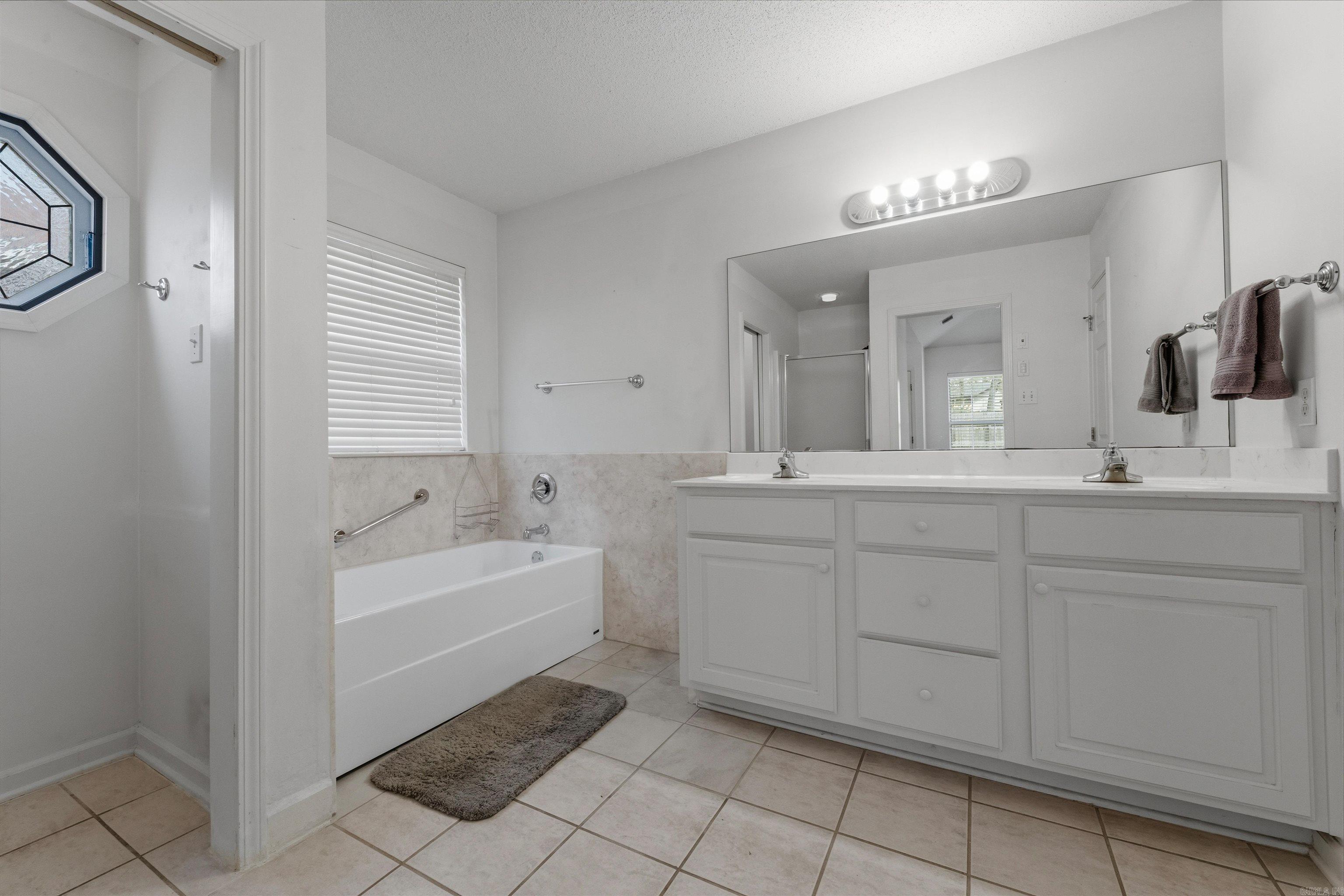 FAIR OAKS - Residential