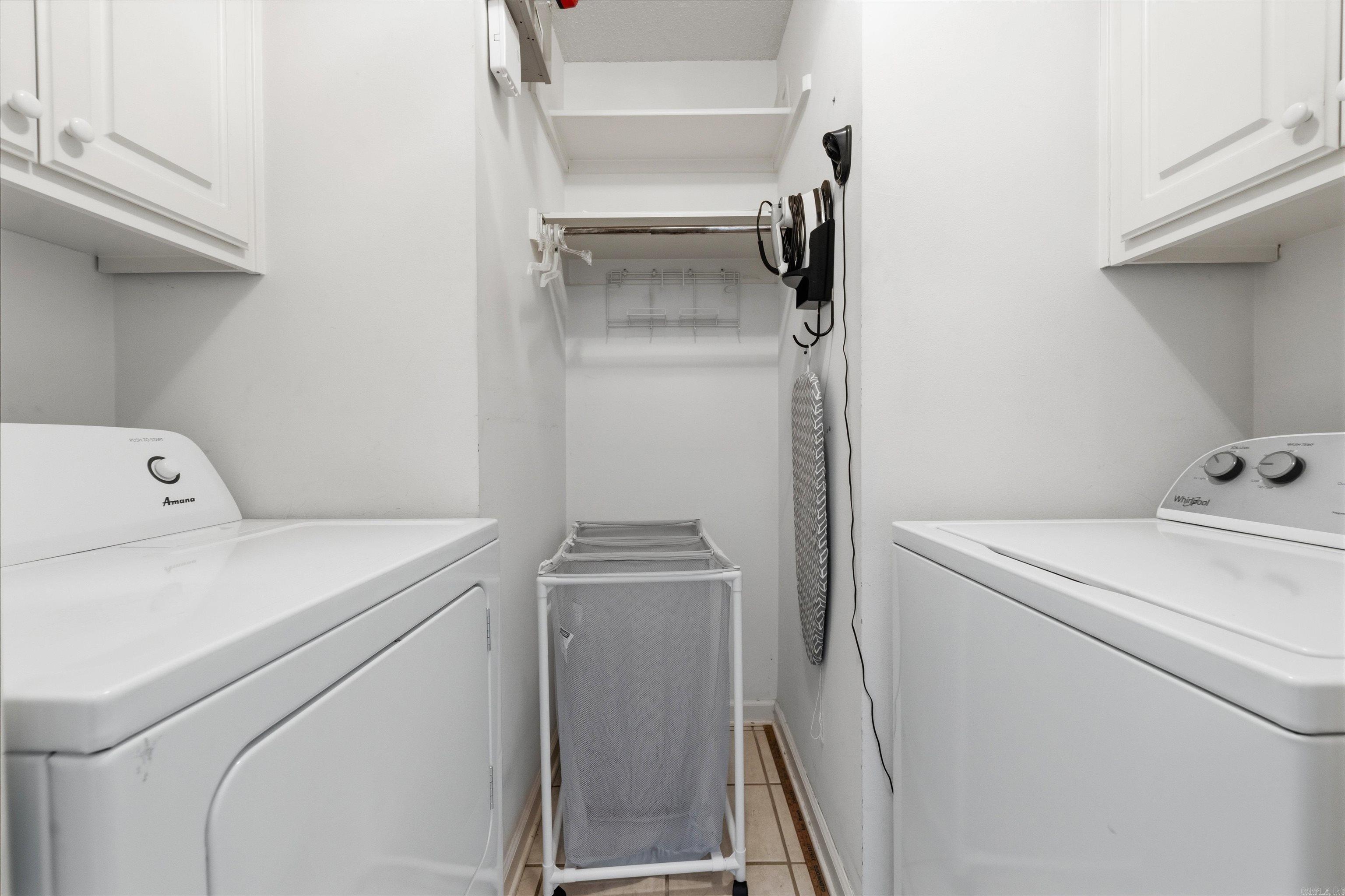 FAIR OAKS - Residential