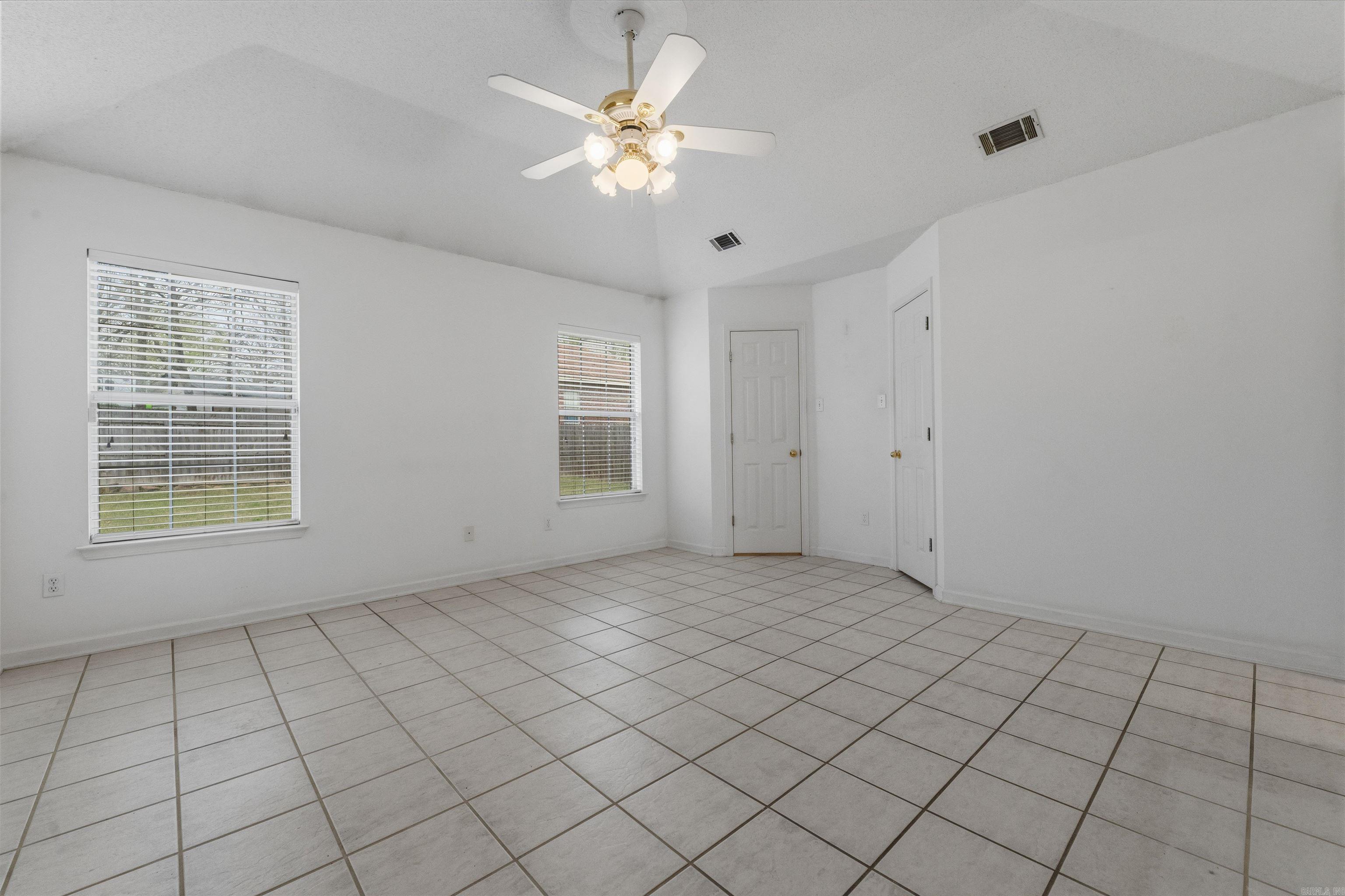 FAIR OAKS - Residential