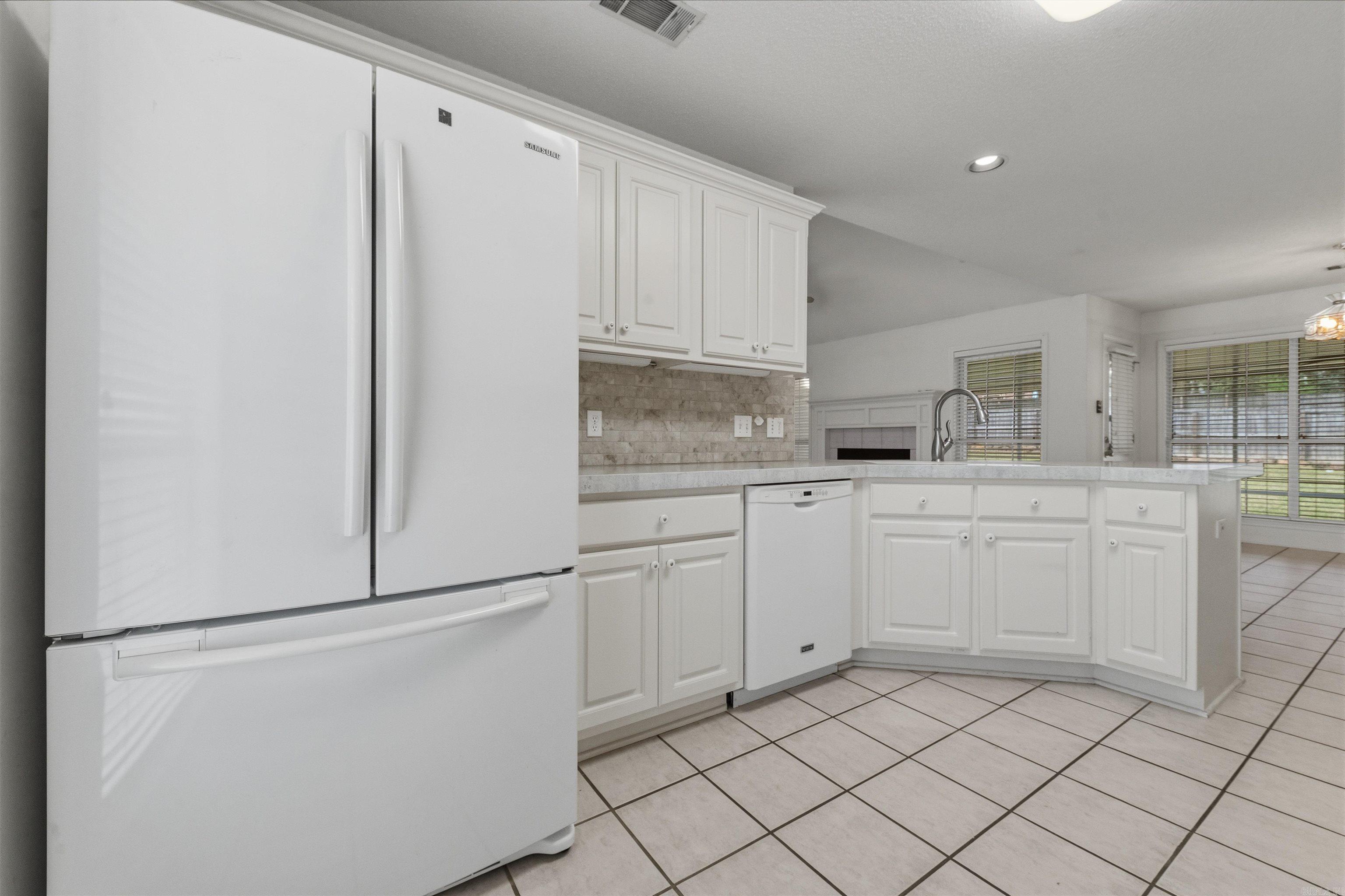 FAIR OAKS - Residential