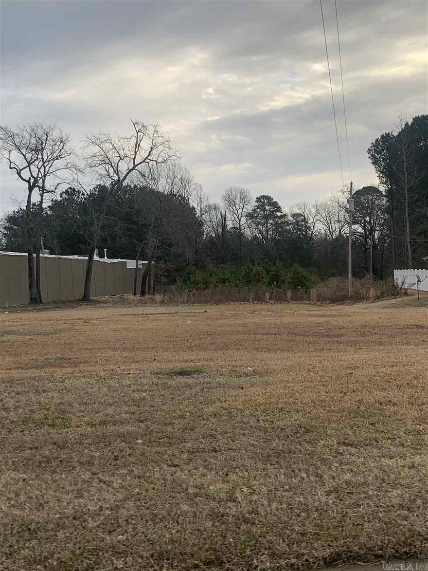 Great commercial opportunity in White Hall! Lot 17 is at the front of Dollarway Rd and is currently zoned Commercial. The additional 1/2 lots of 14, 15 & 16 are zoned R-2. High traffic area.