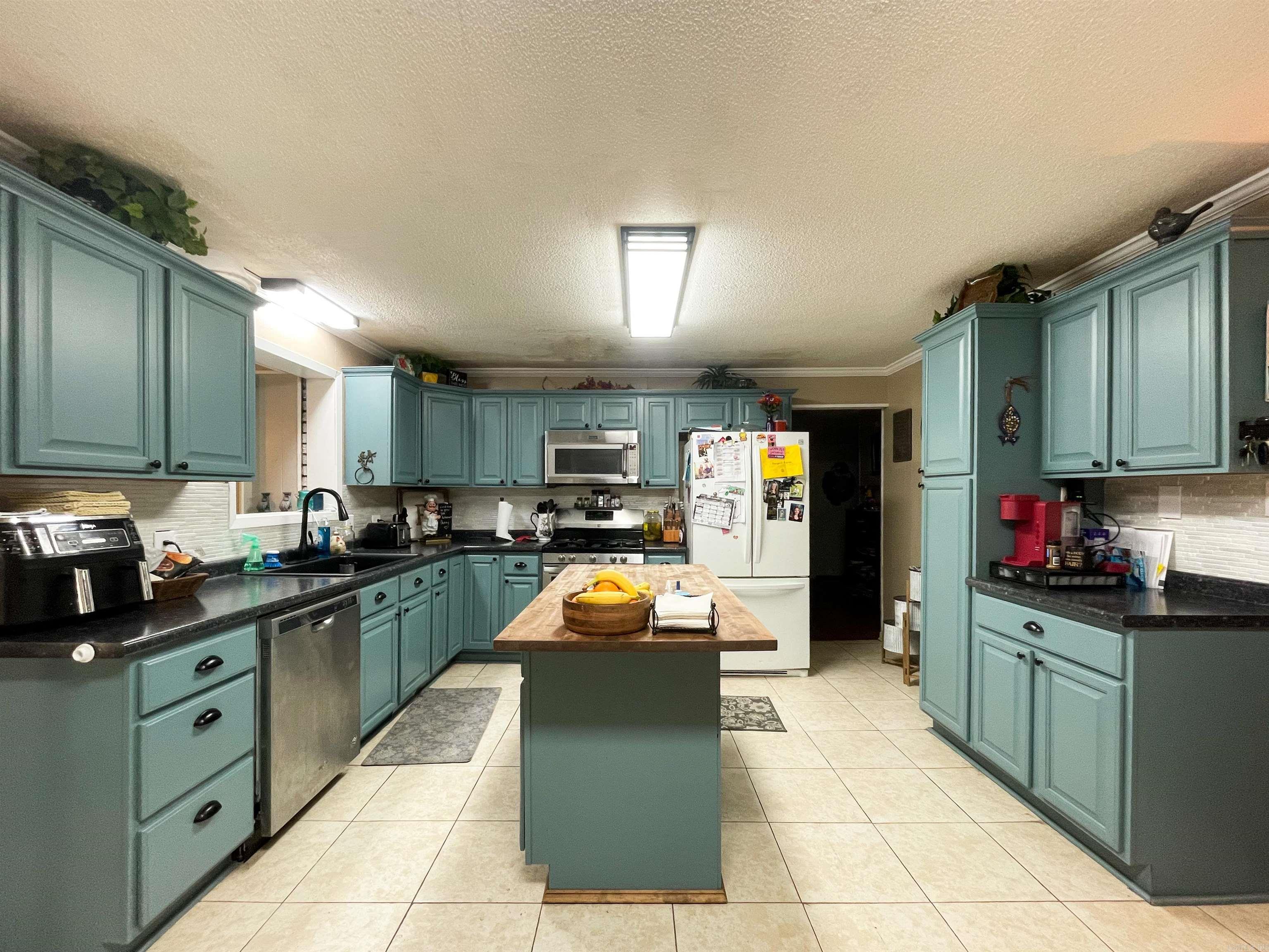 C.E. MARTIN Addition - Residential