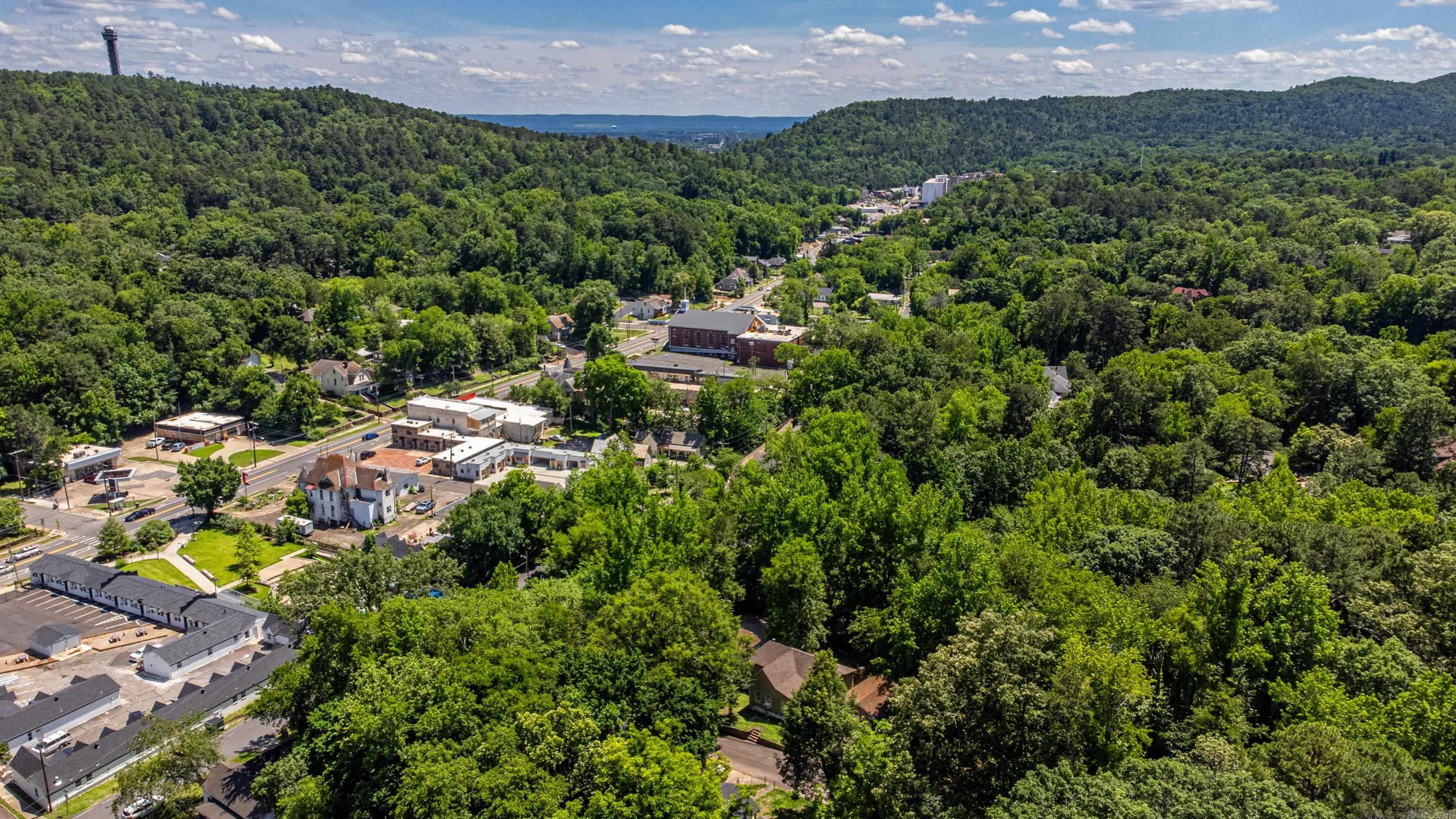 Eddy & Longinotti - Residential