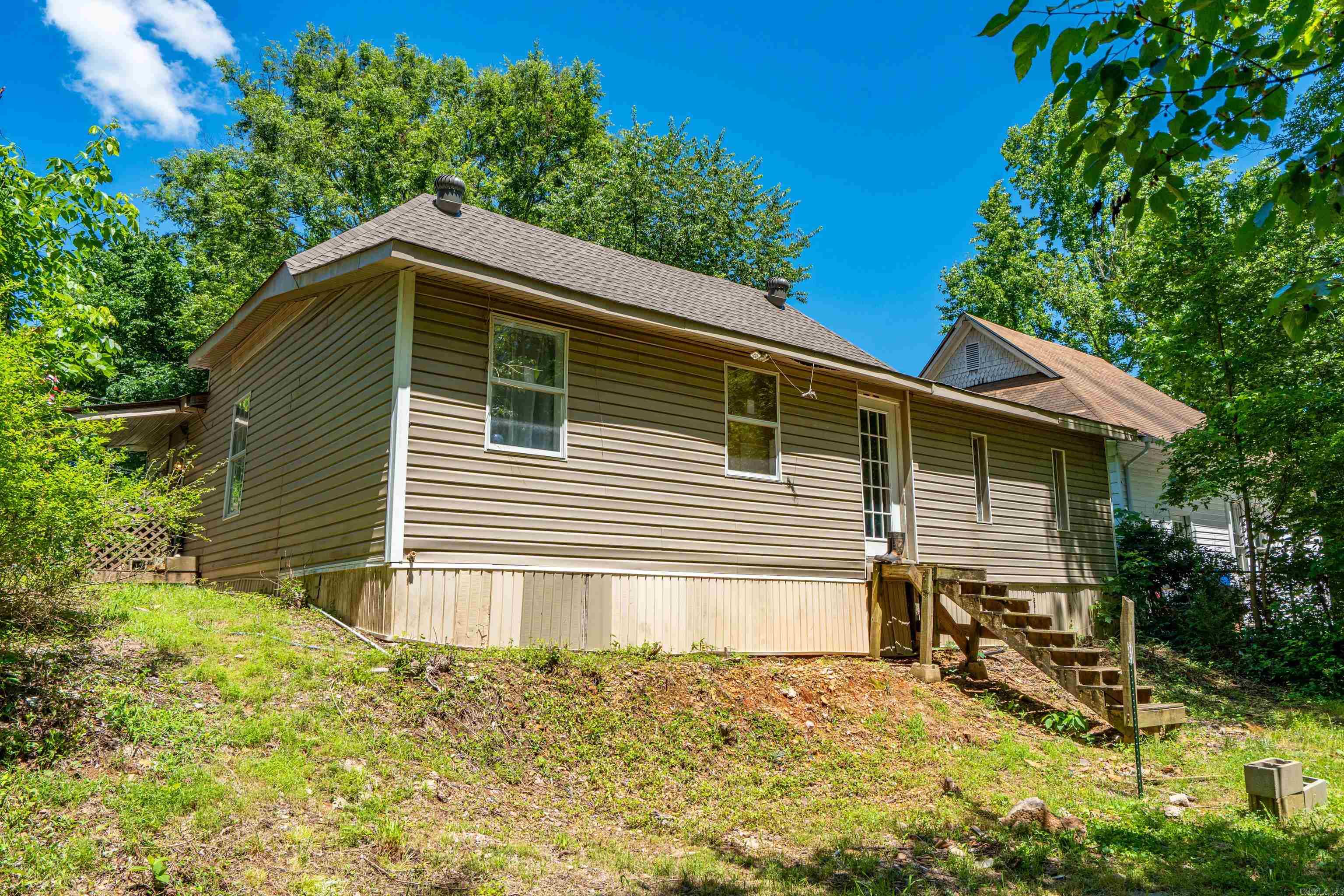 Eddy & Longinotti - Residential