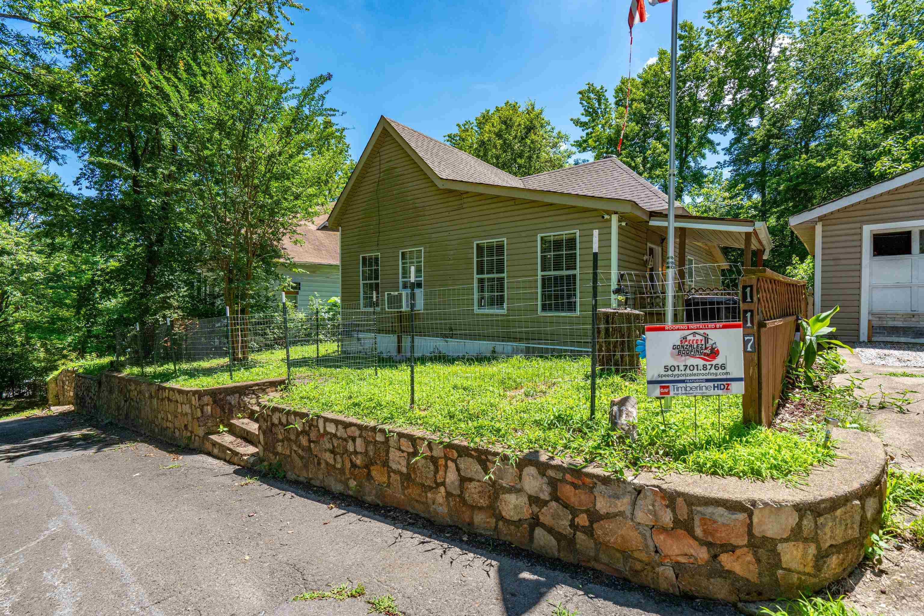 Eddy & Longinotti - Residential