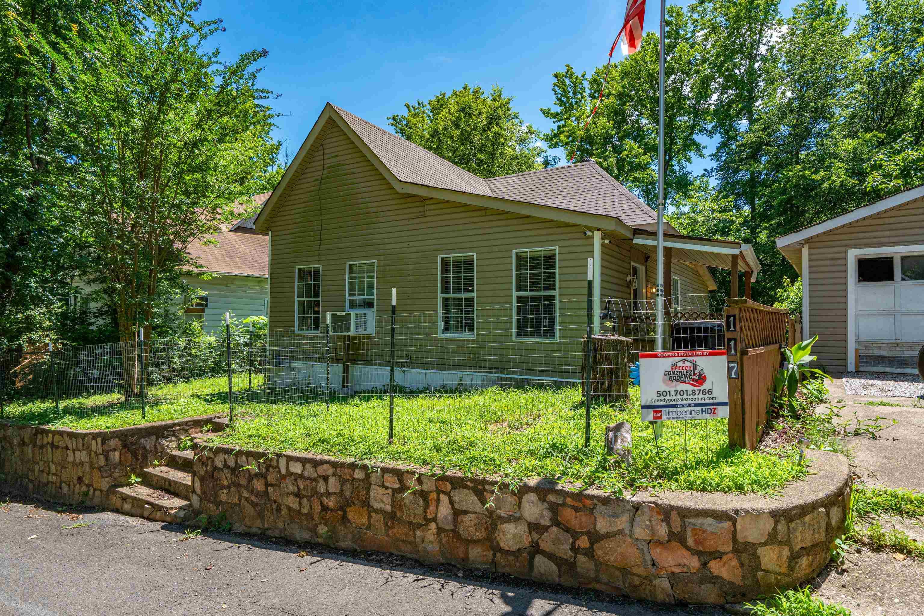 Eddy & Longinotti - Residential