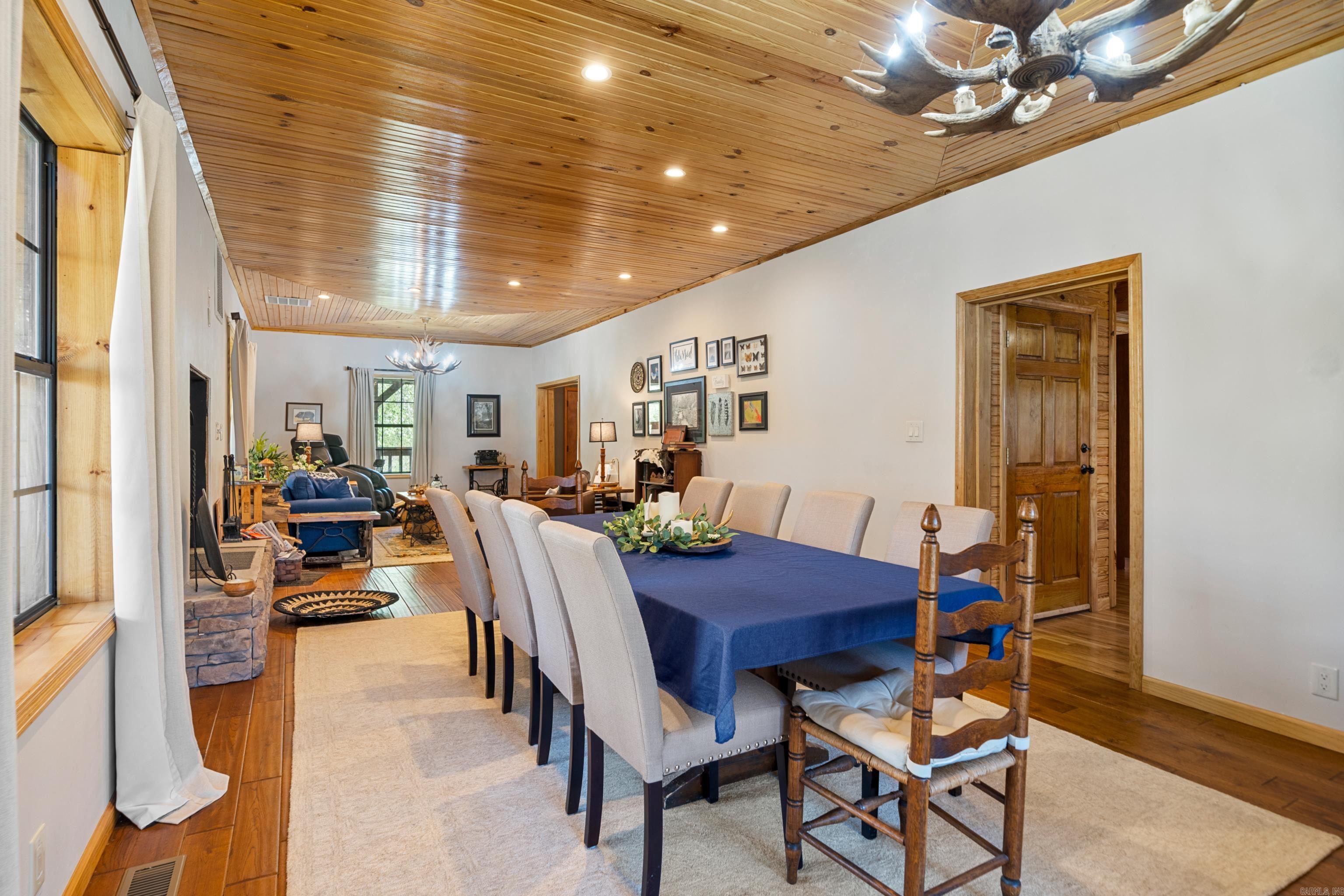 Metes & Bounds - Residential