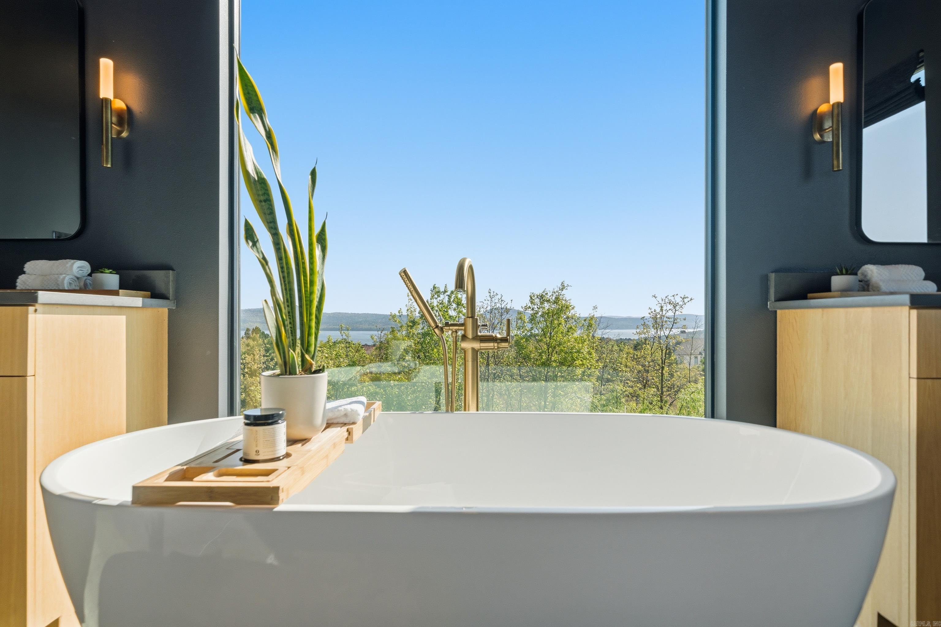 WATERVIEW ESTATES - Residential