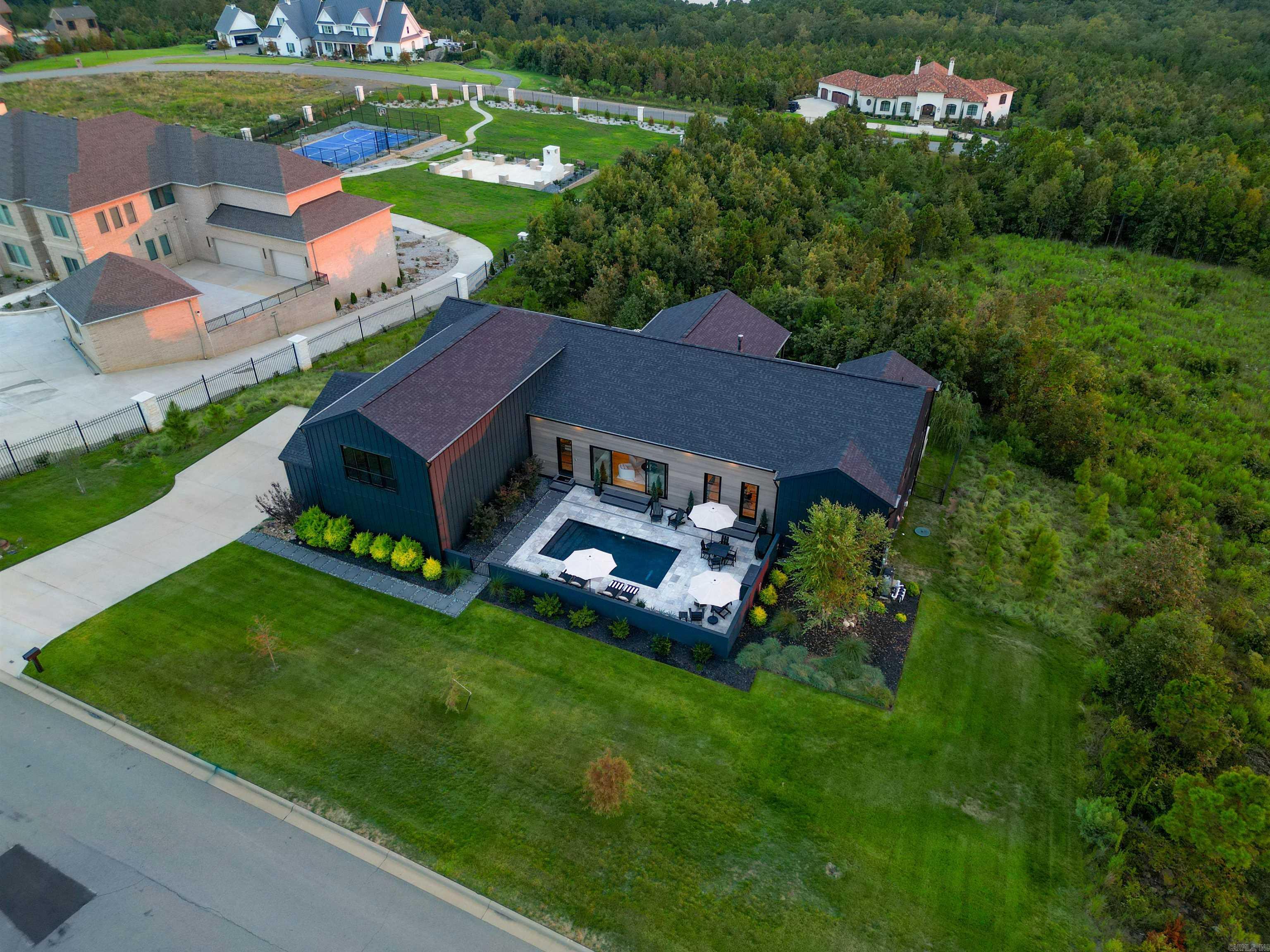 WATERVIEW ESTATES - Residential